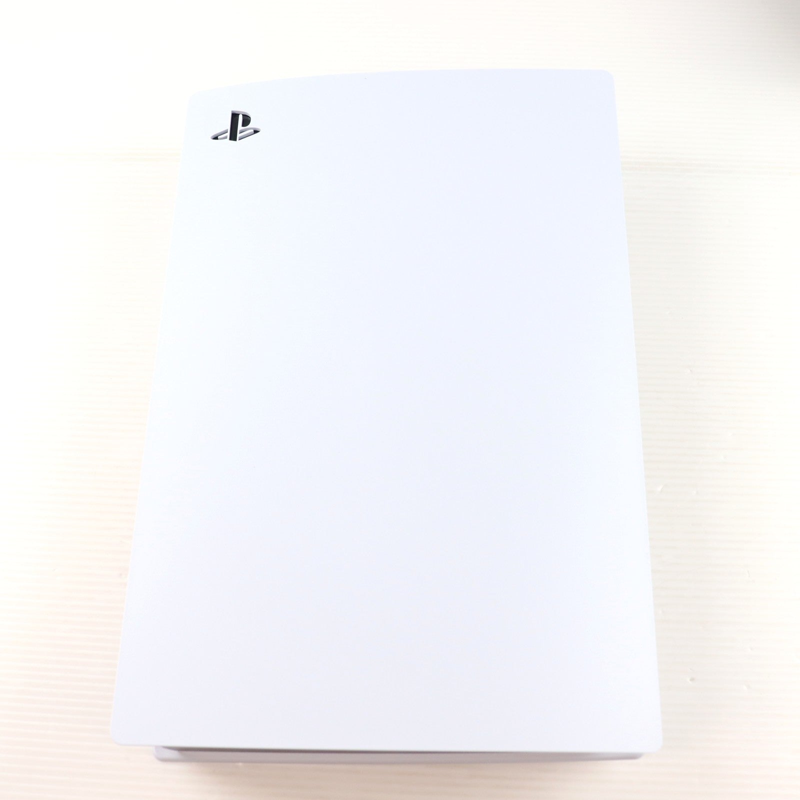 【中古即納】[PS5] (本体)(未使用) PlayStation 5(プレイステーション5) デジタル・エディション SIE(CFI-1200B01)(20220915)