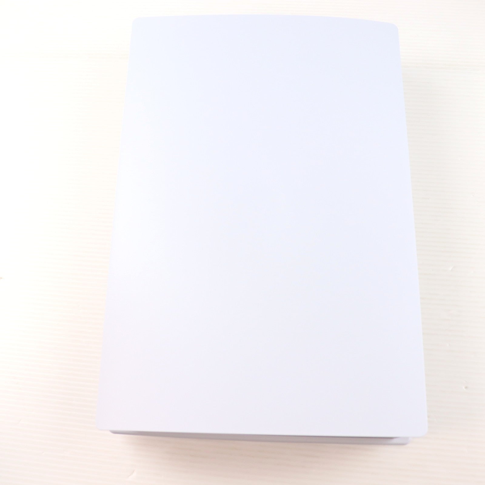 【中古即納】[PS5] (本体)(未使用) PlayStation 5(プレイステーション5) デジタル・エディション SIE(CFI-1200B01)(20220915)