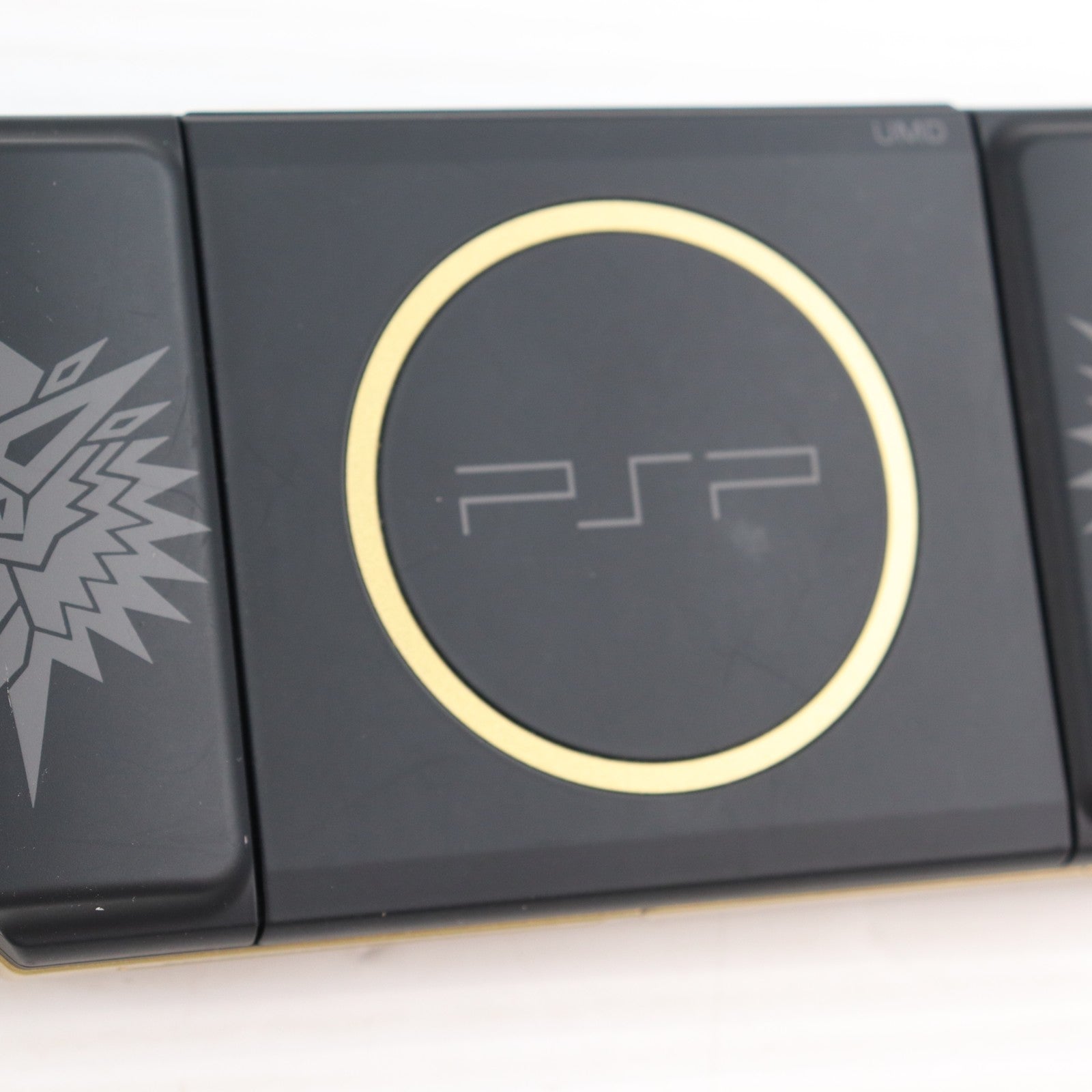 【中古即納】[PSP] (本体) PlayStation Portable(プレイステーション・ポータブル) モンスターハンターポータブル3rdハンターズモデル SCE(PSP-3000MHB)(20101201)