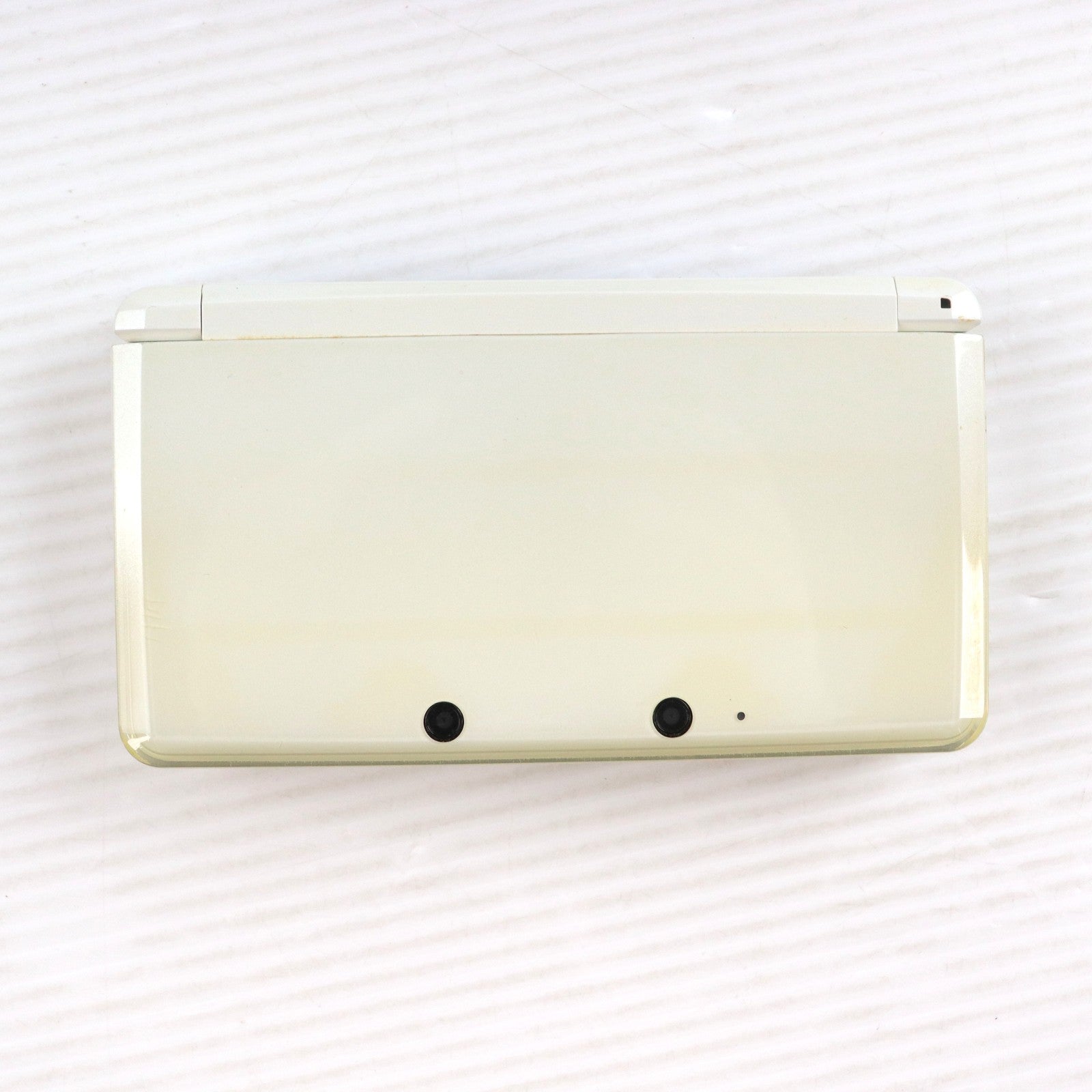 【中古即納】[3DS] (本体) ニンテンドー3DS アイスホワイト 任天堂(CTR-S-WAAA)(20111103)