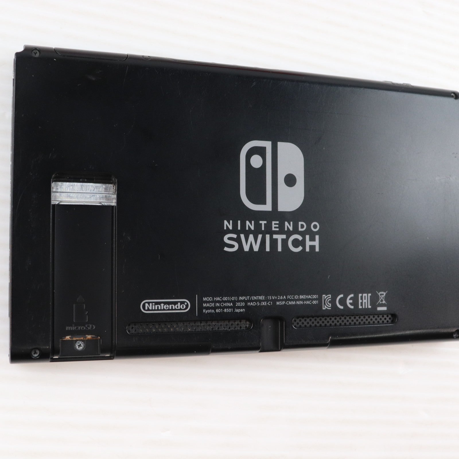 【中古即納】[Switch] (本体) Nintendo Switch(ニンテンドースイッチ) Joy-Con(L) ネオンブルー/R ネオンレッド 任天堂(HAD-S-KABAH)(20190830)