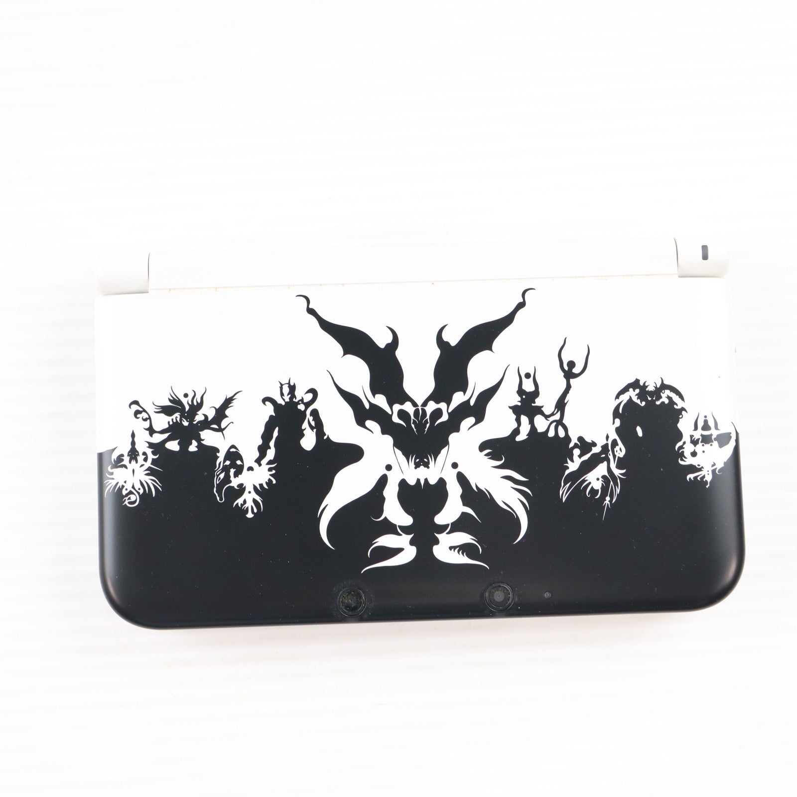【中古即納】[3DS] (本体) 真・女神転生IV 限定モデル(ニンテンドー3DS LL限定本体同梱) アトラス(SPR-S-WDDM)(20130523)