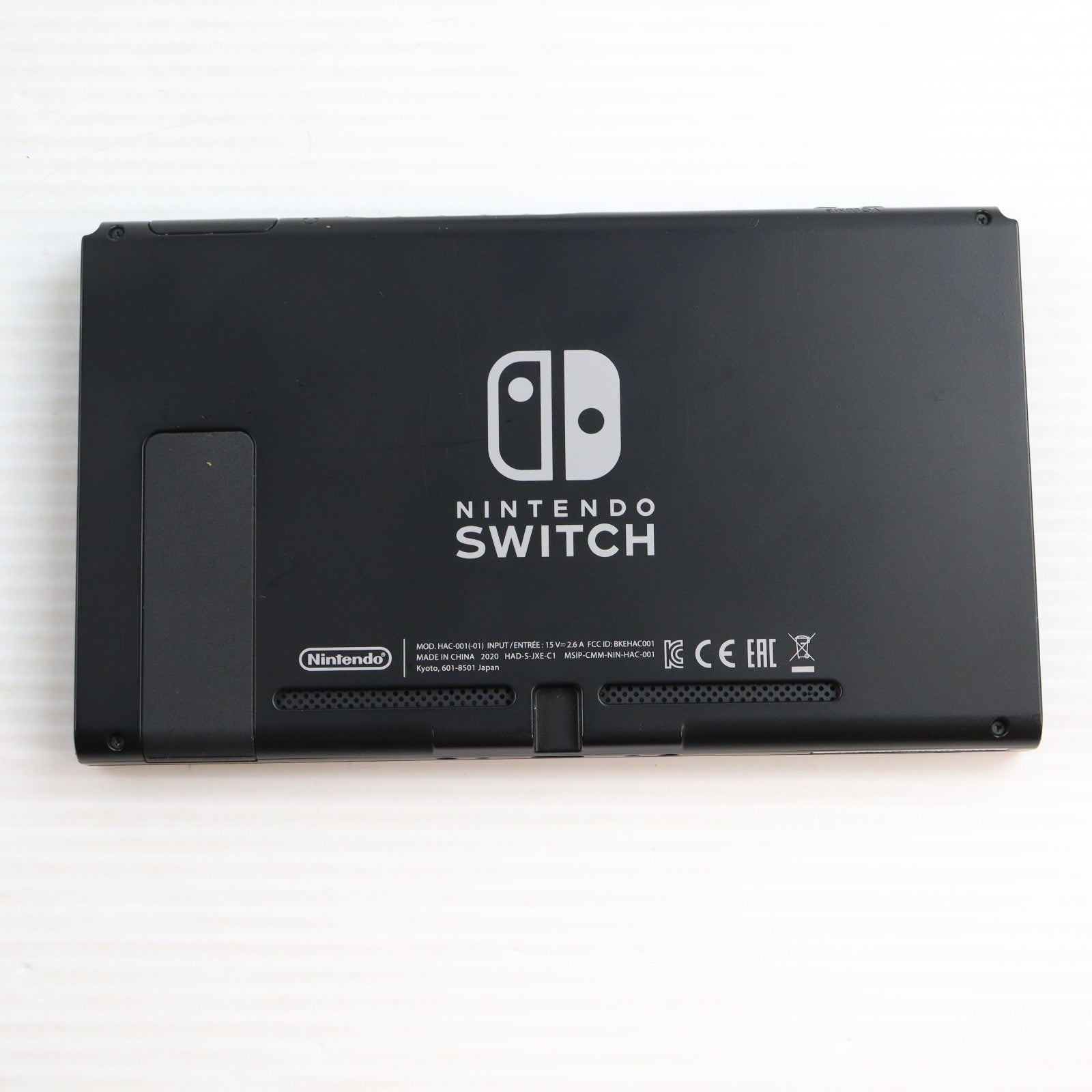 【中古即納】[Switch] (本体) Nintendo Switch(ニンテンドースイッチ) Joy-Con(L)/R グレー 任天堂(HAD-S-KAAAA)(20190830)