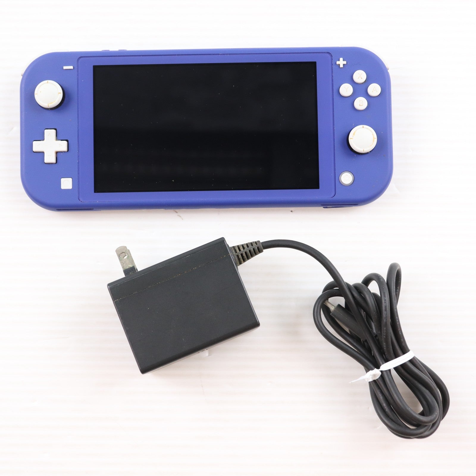 【中古即納】[Switch] (本体) Nintendo Switch Lite(ニンテンドースイッチライト) ブルー 任天堂(HDH-S-BBZAA)(20210521)