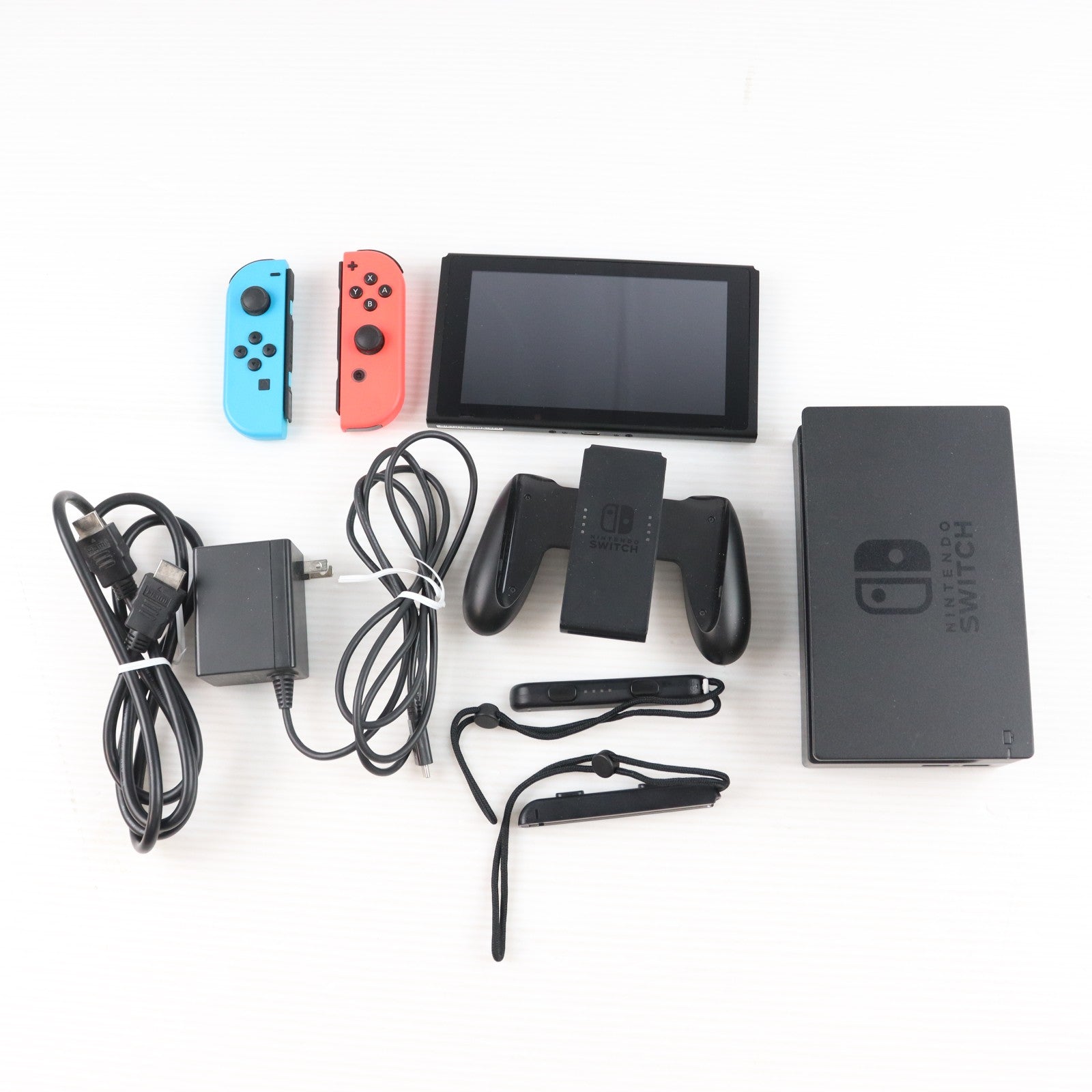 【中古即納】[Switch] (本体) Nintendo Switch(ニンテンドースイッチ) Joy-Con(L) ネオンブルー/R ネオンレッド 任天堂(HAC-S-KABAA)(20170303)