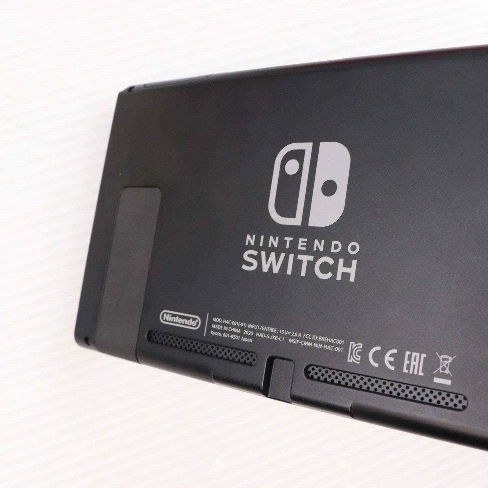 【中古即納】[Switch] (本体) マイニンテンドーストア限定 (新型)Nintendo Switch(ニンテンドースイッチ) カスタマイズ Joy-Con(L) ネオンブルー/(R) ネオンイエロー Joy-Conストラップ グレー 任天堂(HAD-S-KAYAA)(20190830)