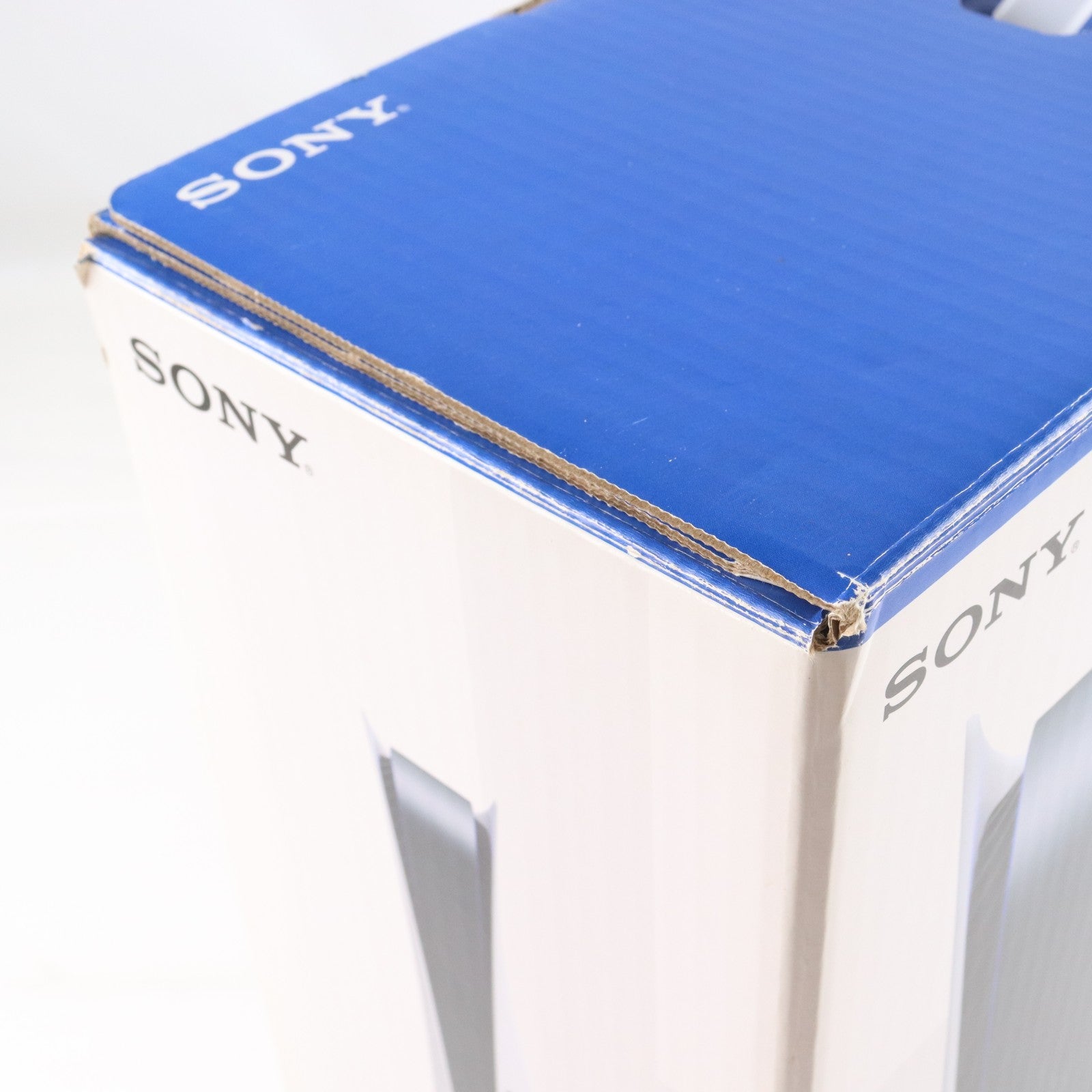 【中古即納】[PS5] (本体) PlayStation 5(プレイステーション5) SIE(CFI-1100A01)(20210824)