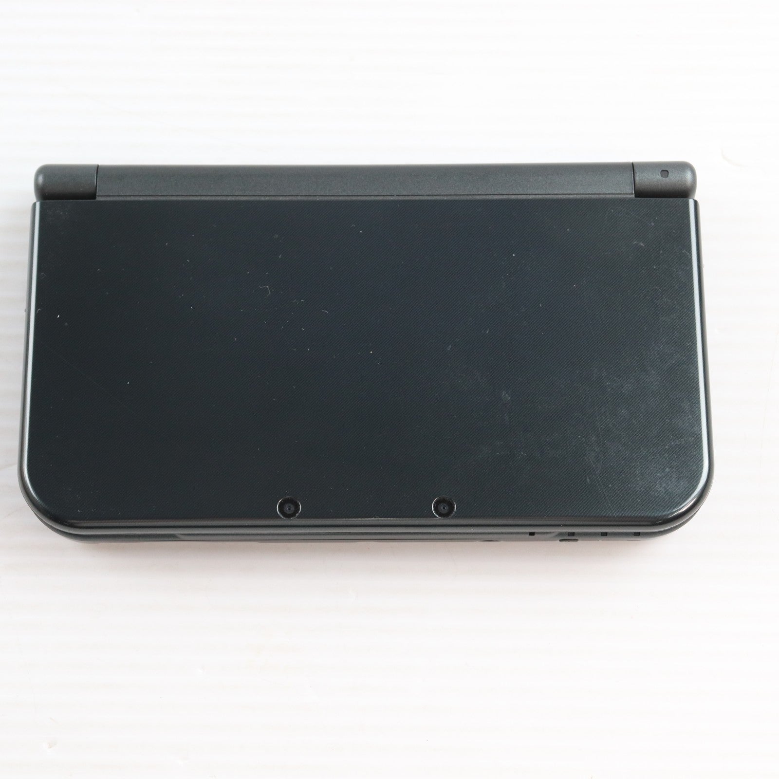 【中古即納】[3DS] (本体) Newニンテンドー3DS LL メタリックブラック 任天堂(RED-S-VAAA)(20141011)