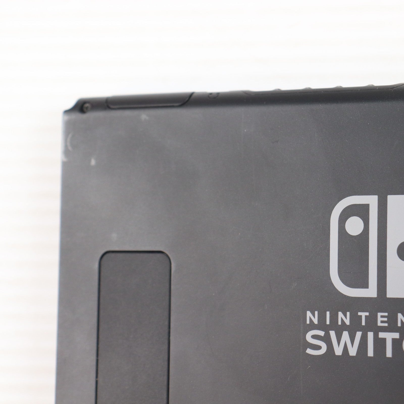 【中古即納】[Switch] (本体) マイニンテンドーストア限定 (新型)Nintendo Switch(ニンテンドースイッチ) カスタマイズ Joy-Con(L)/(R) グレー Joy-Conストラップ ブラック 任天堂(HAD-S-KAYAA)(20190830)