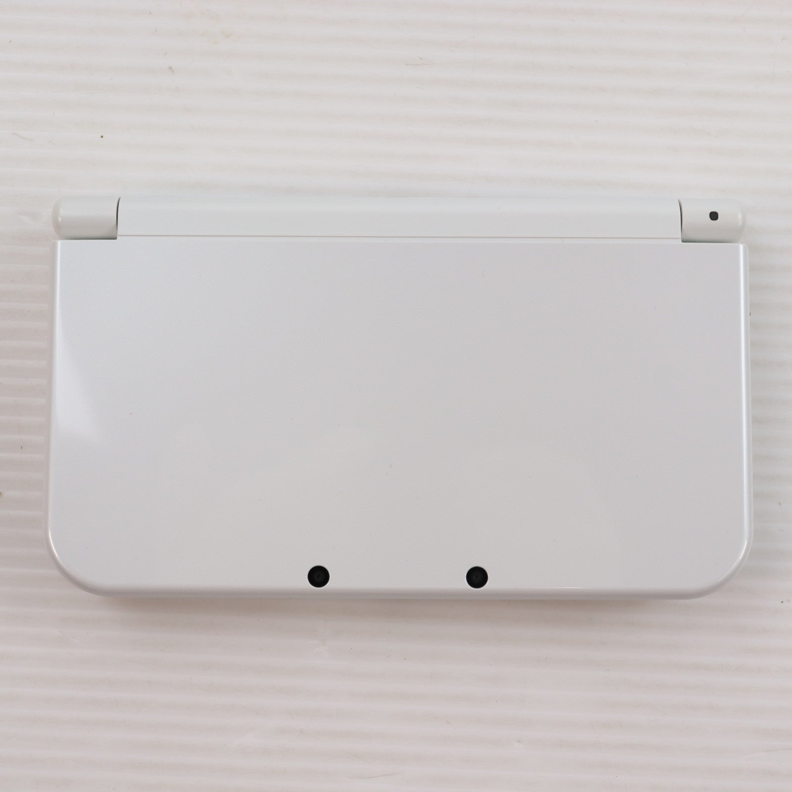 【中古即納】[3DS] (本体) Newニンテンドー3DS LL パールホワイト 任天堂(RED-S-WAAA)(20150611)
