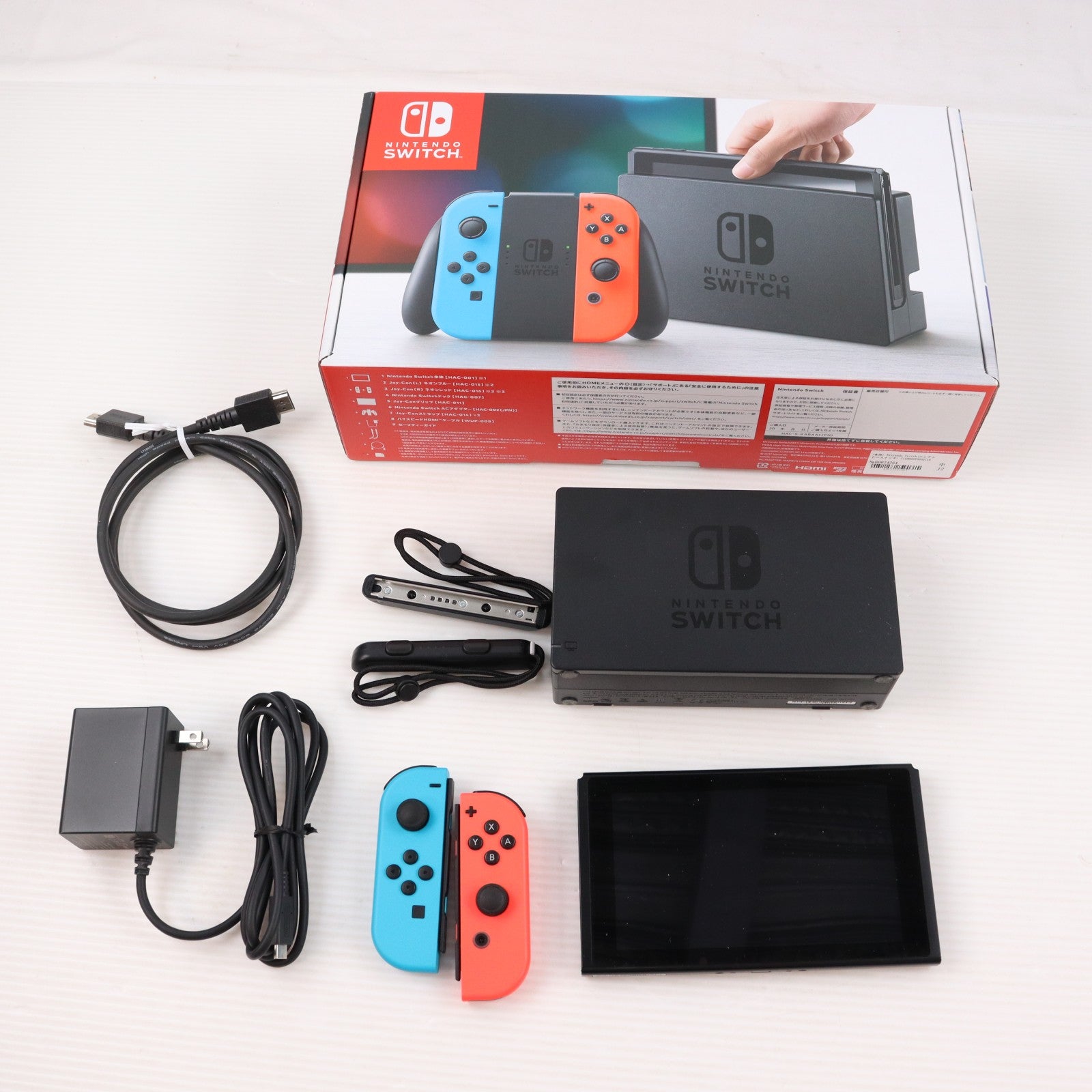 【中古即納】[Switch] (本体) Nintendo Switch(ニンテンドースイッチ) Joy-Con(L) ネオンブルー/R ネオンレッド 任天堂(HAC-S-KABAA)(20170303)