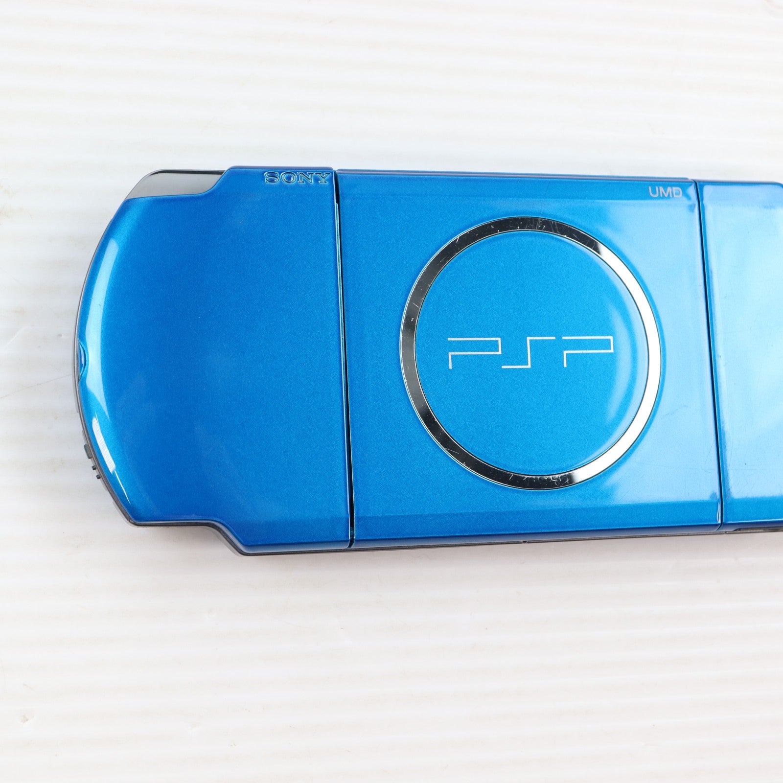 【中古即納】[PSP] (本体) PlayStation Portable(プレイステーション・ポータブル) バイブラント・ブルー SCE(PSP-3000VB)(20090305)