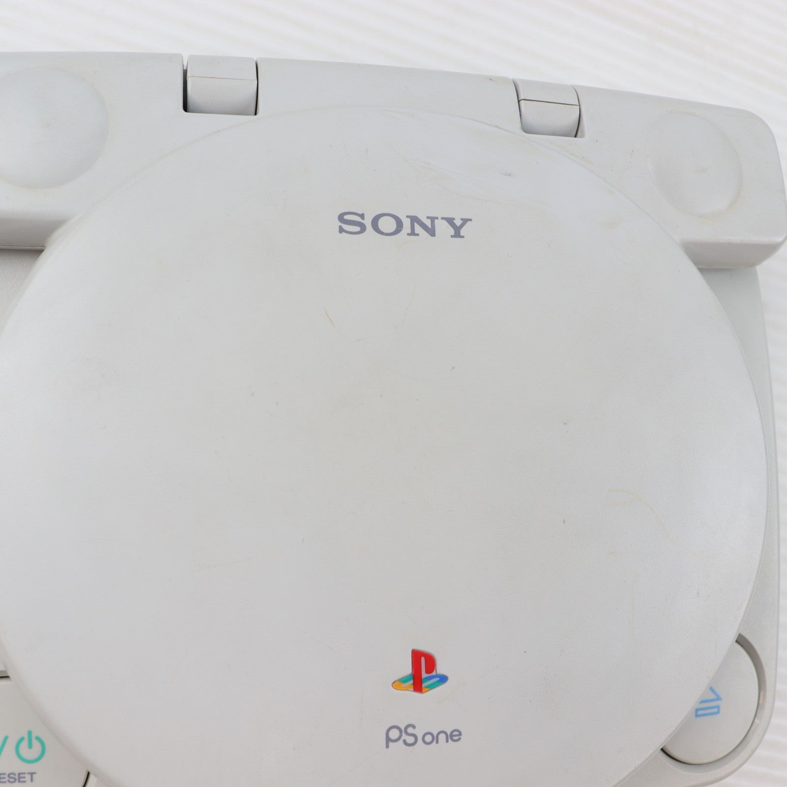 【中古即納】[PS] (本体) PlayStation PS one(プレイステーション ピーエス ワン)&液晶モニターCOMBO SCE(SCPH-140)(20011122)