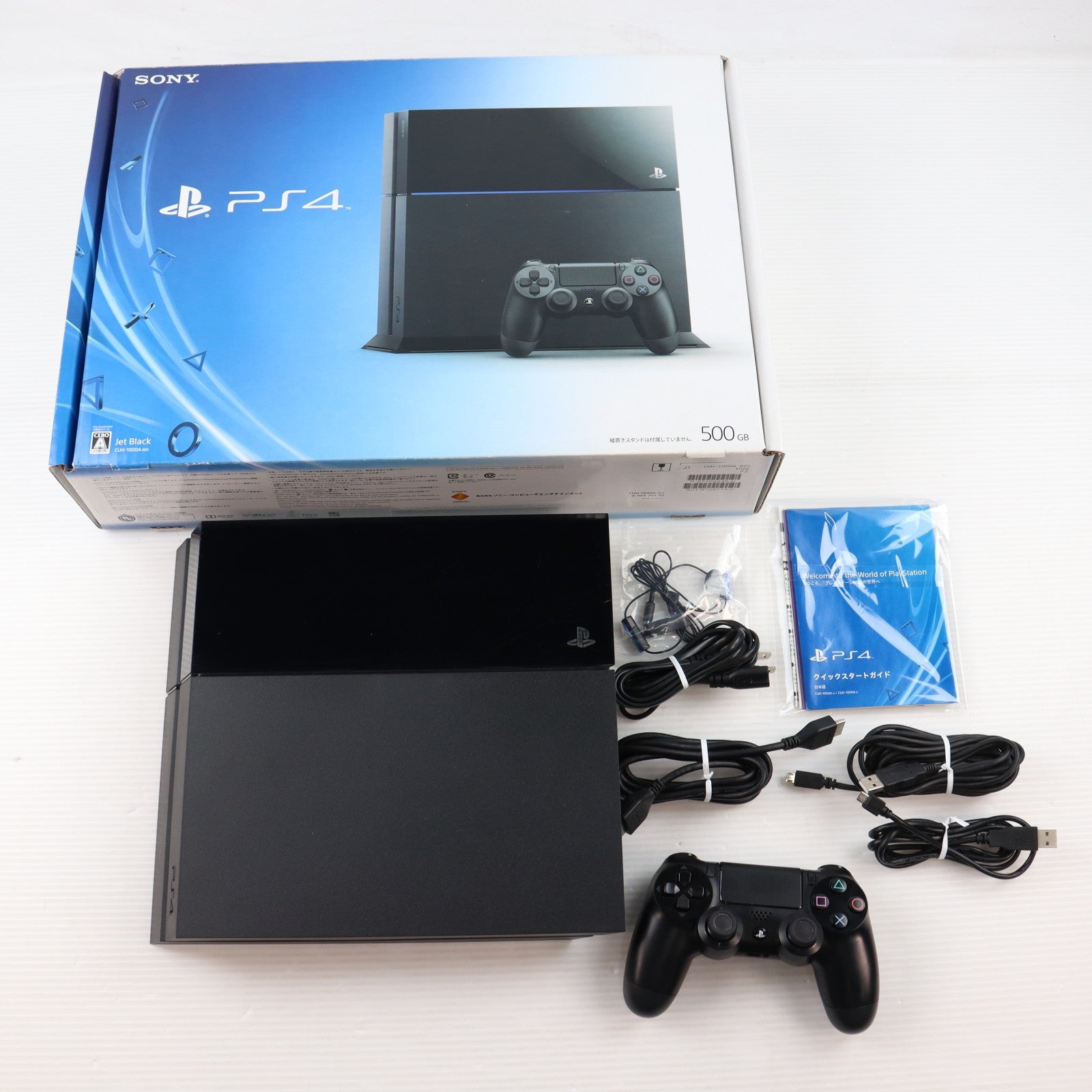 【中古即納】[PS4] (本体) PlayStation 4(プレイステーション4) ジェット・ブラック HDD500GB SCE(CUH-1000AB01)(20140222)