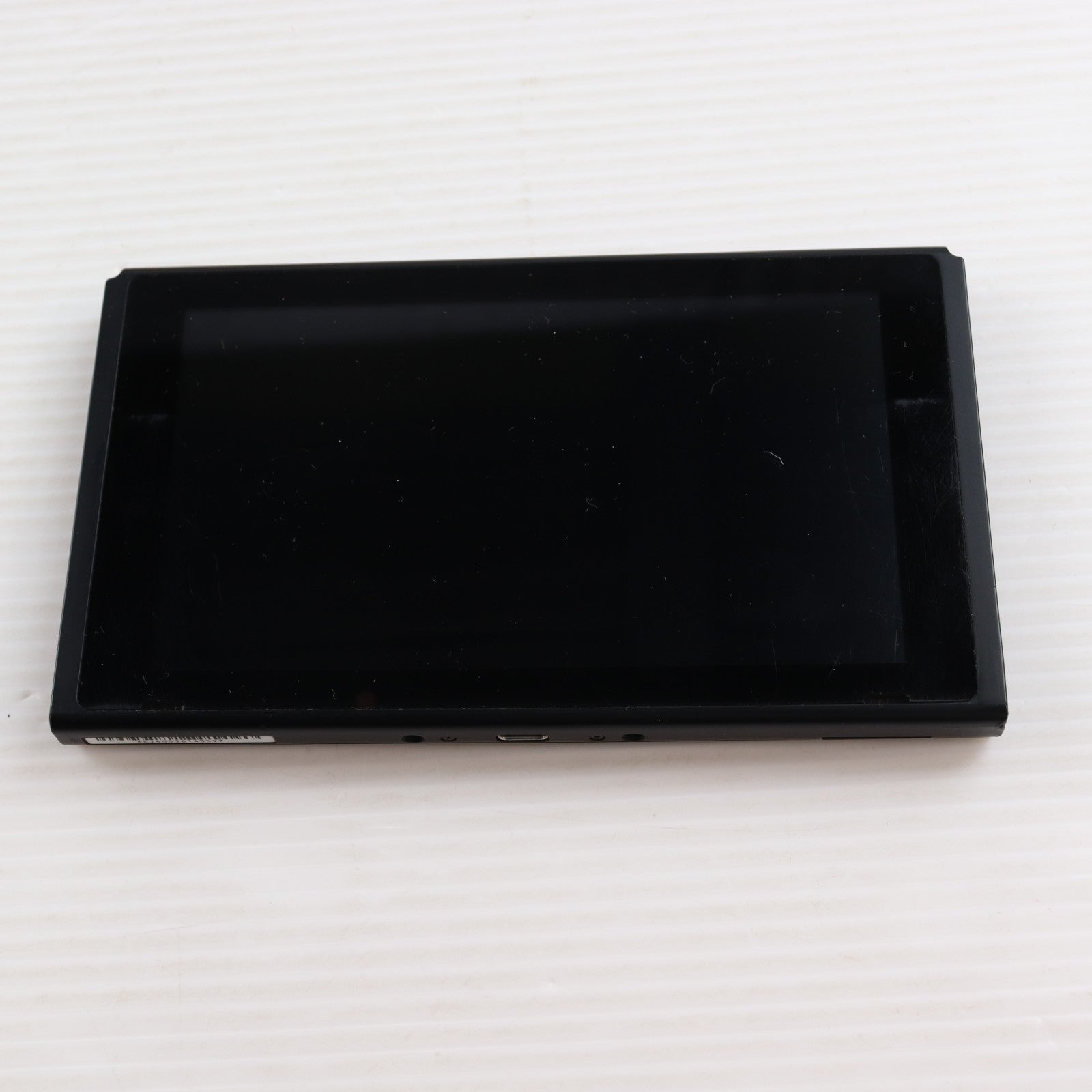 【中古即納】[Switch] (本体) Nintendo Switch(ニンテンドースイッチ) Joy-Con(L) ネオンブルー/(R) ネオンレッド 任天堂(HAD-S-KABAA)(20190830)
