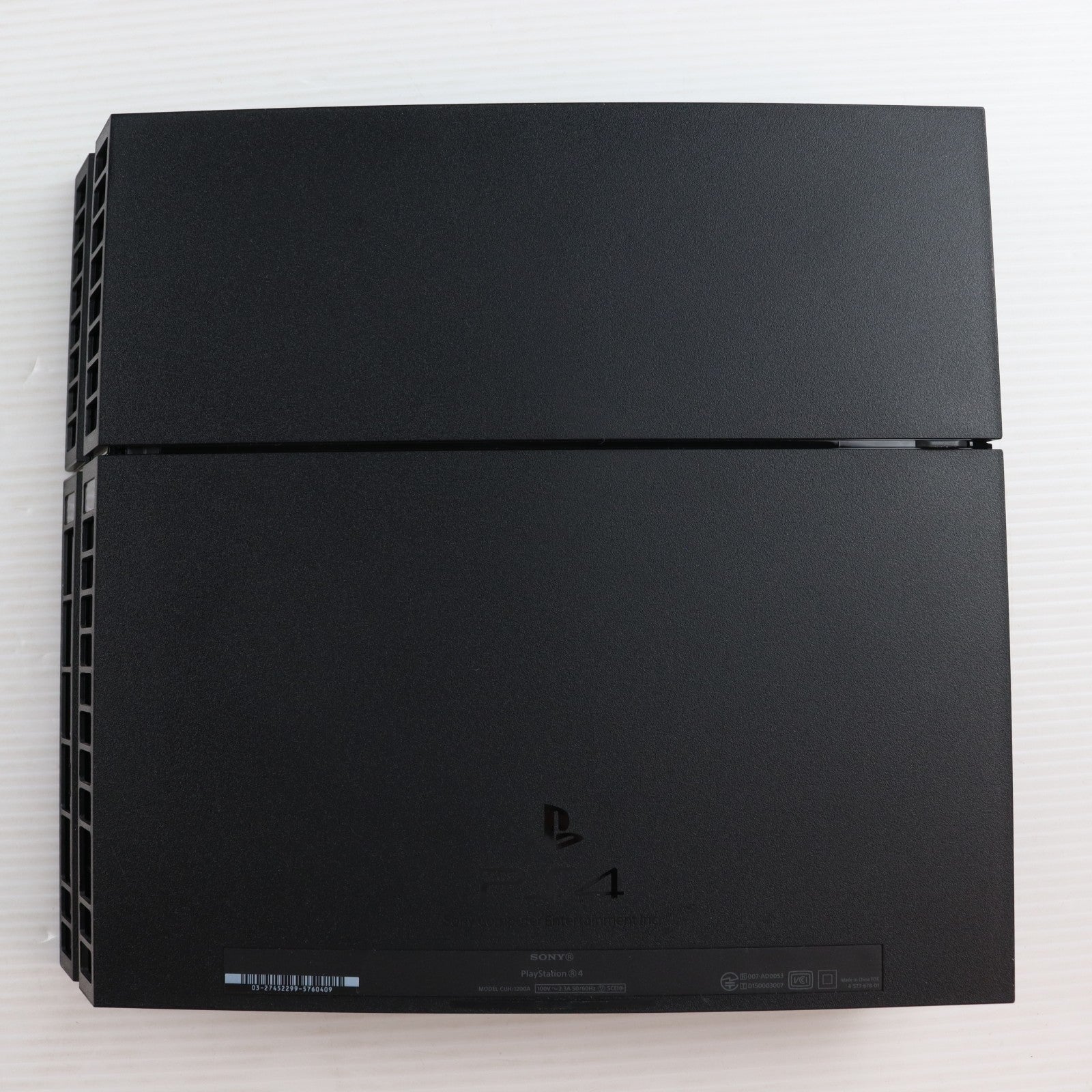 【中古即納】[PS4] (本体) PlayStation 4(プレイステーション4) ジェット・ブラック HDD500GB SCE(CUH-1200AB01)(20150625)
