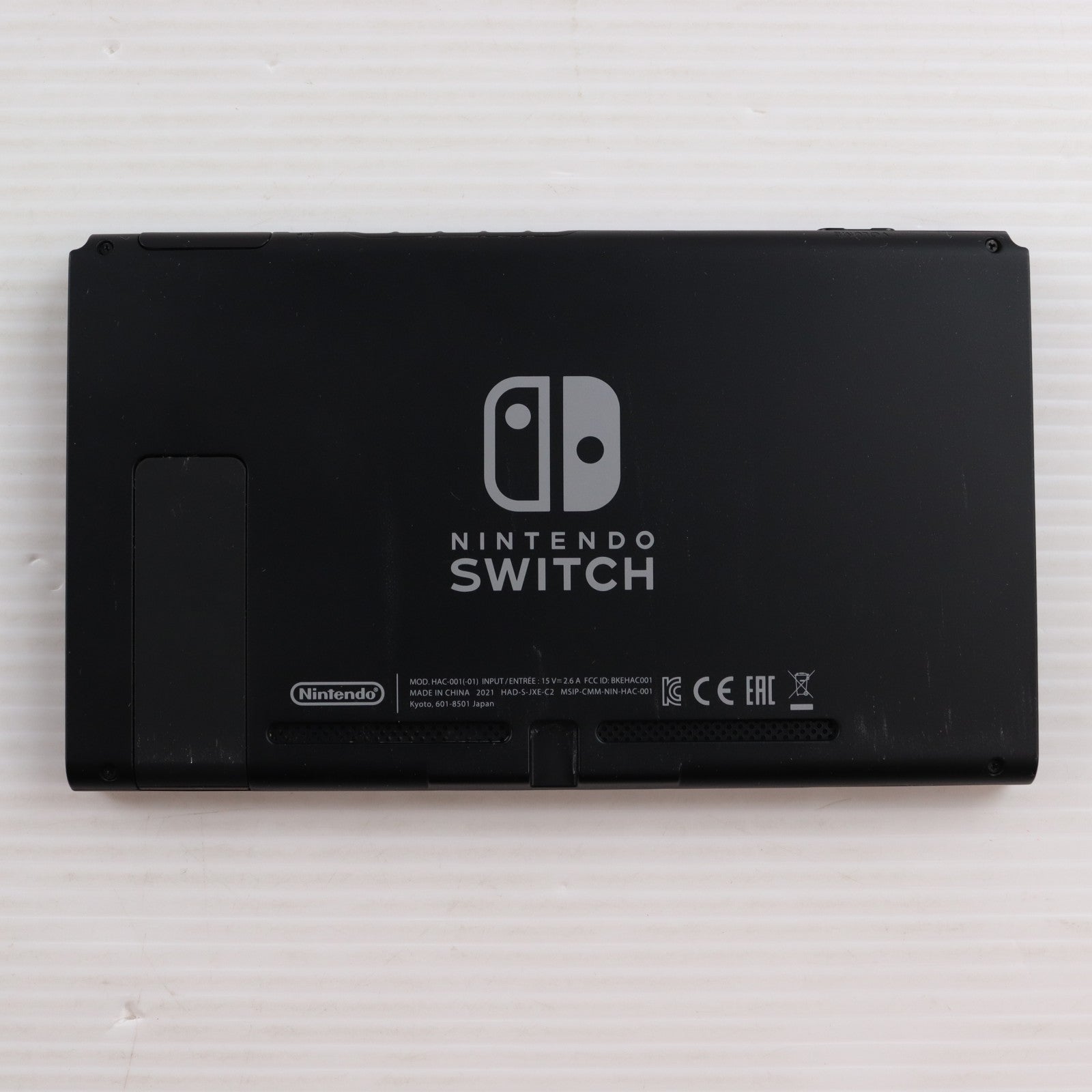 【中古即納】[Switch] (本体) Nintendo Switch(ニンテンドースイッチ) Joy-Con(L) ネオンブルー/(R) ネオンレッド 任天堂(HAD-S-KABAA)(20190830)