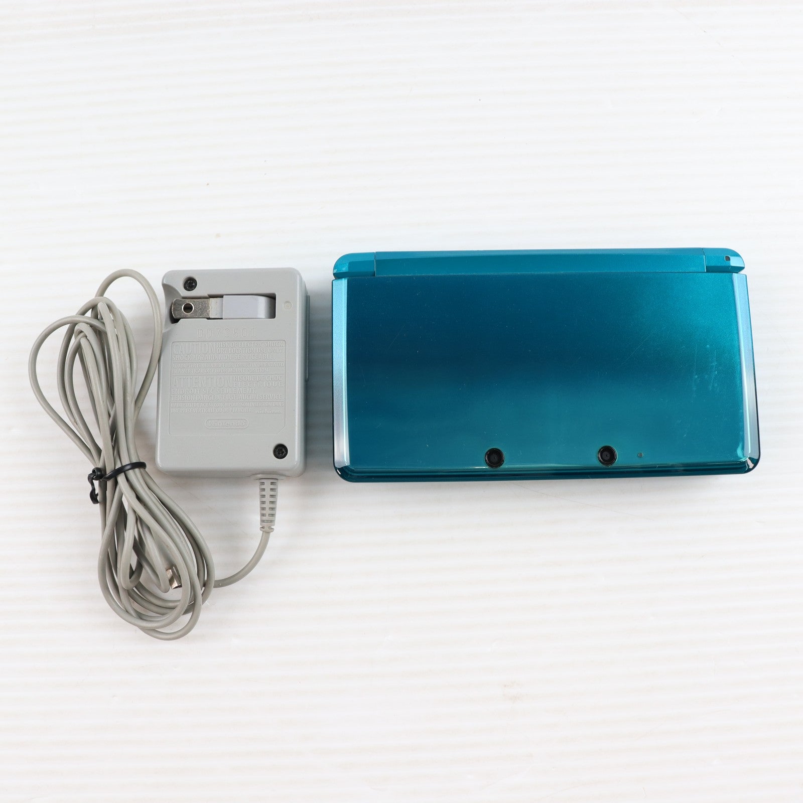 【中古即納】[3DS] (本体) ニンテンドー3DS アクアブルー 任天堂(CTR-S-BAAA)(20110226)