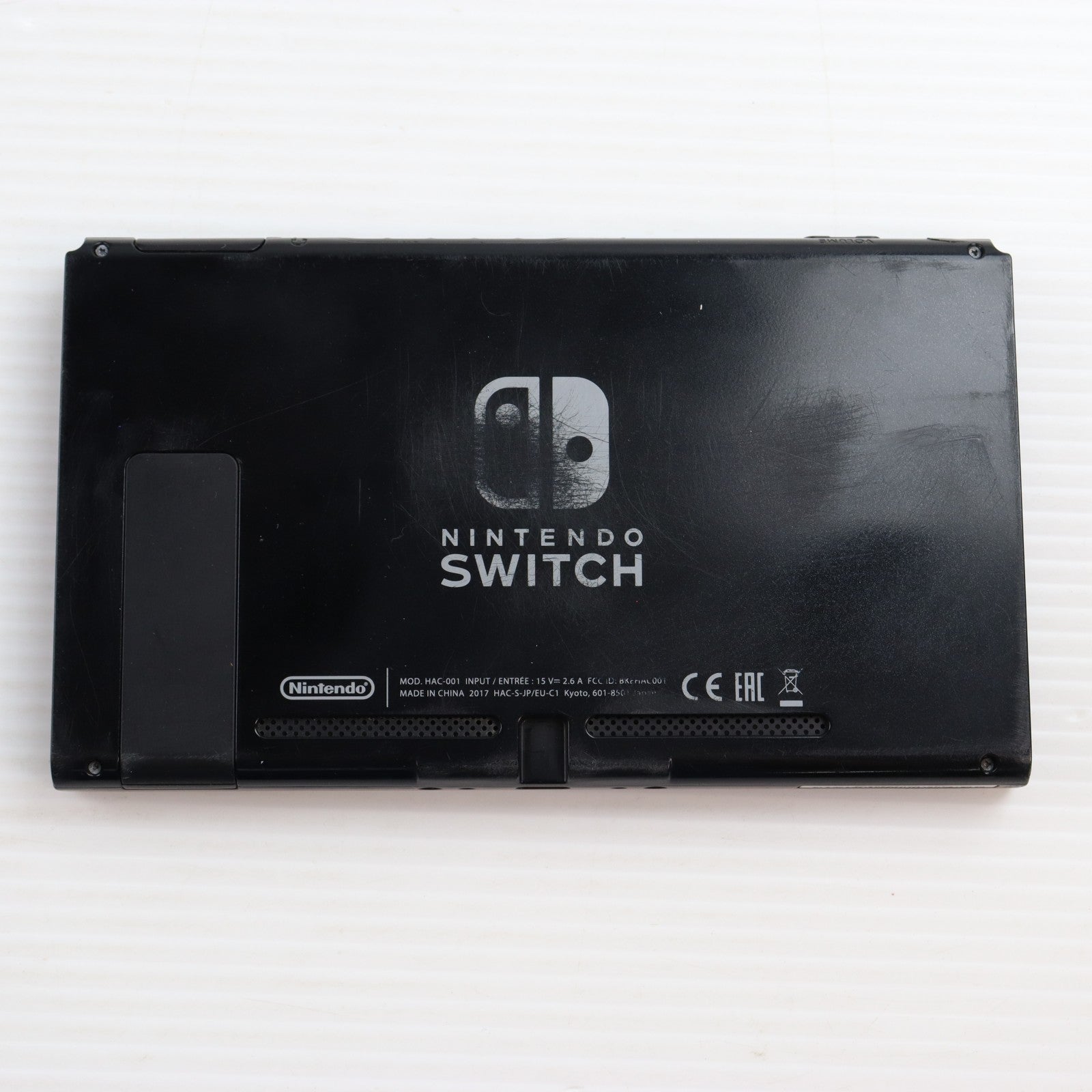 【中古即納】[Switch] (本体) Nintendo Switch(ニンテンドースイッチ) Joy-Con(L) ネオンブルー/R ネオンレッド 任天堂(HAC-S-KABAA)(20170303)