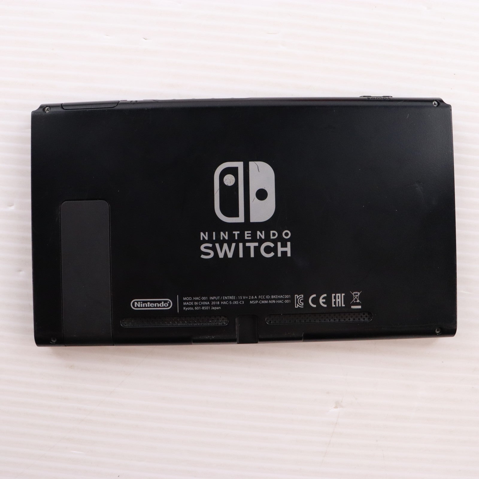 【中古即納】[Switch] (本体) Nintendo Switch(ニンテンドースイッチ) Joy-Con(L) ネオンブルー/R ネオンレッド 任天堂(HAC-S-KABAA)(20170303)