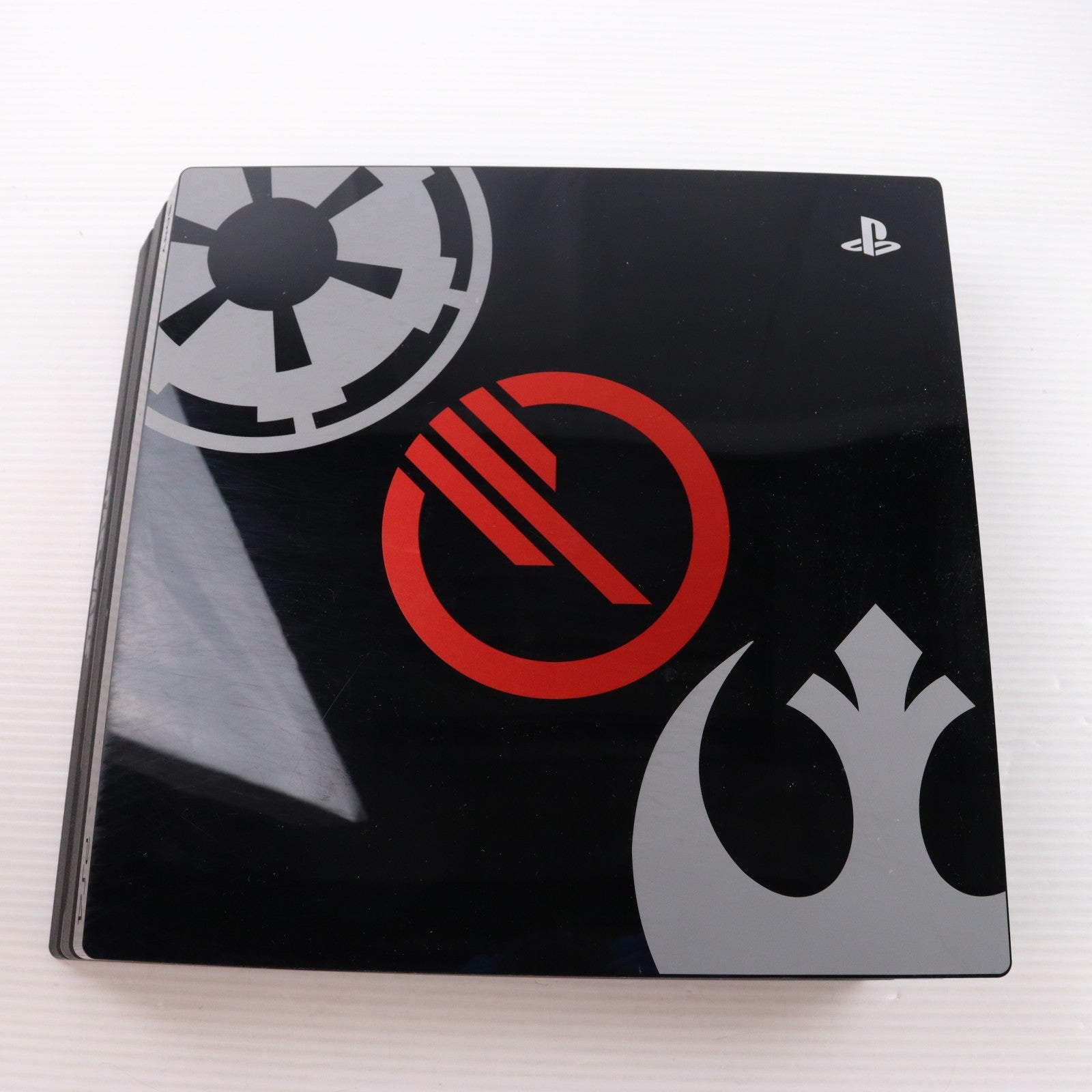 【中古即納】[PS4] (本体) PlayStation 4 Pro(プレイステーション4プロ) Star Wars Battlefront II(スター・ウォーズ バトルフロント II) Limited Edition SIE(CUHJ-10019)(20171114)