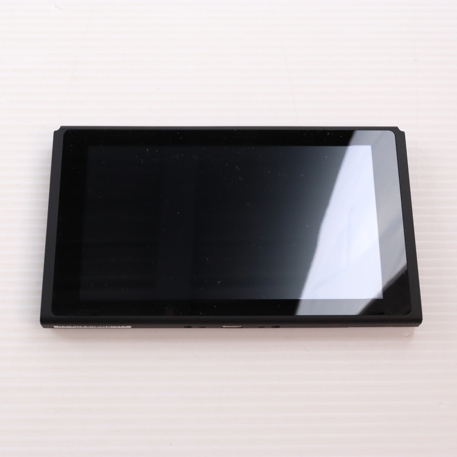 【中古即納】[Switch] (本体) Nintendo Switch(ニンテンドースイッチ) Joy-Con(L) ネオンブルー/R ネオンレッド 任天堂(HAC-S-KABAA)(20170303)