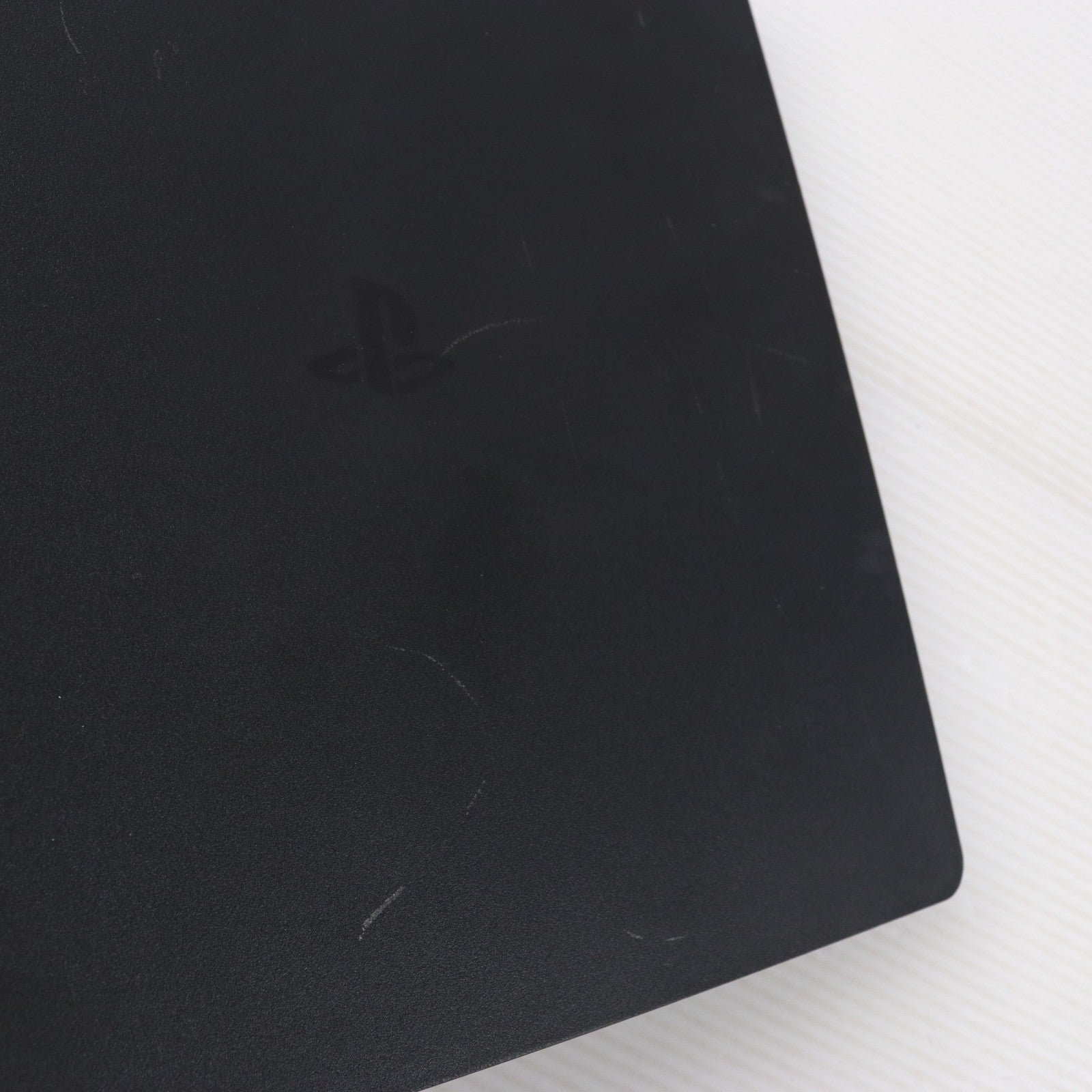【中古即納】[PS4] (本体) PlayStation 4(プレイステーション4) ジェット・ブラック HDD500GB SIE(CUH-2000AB01)(20160915)