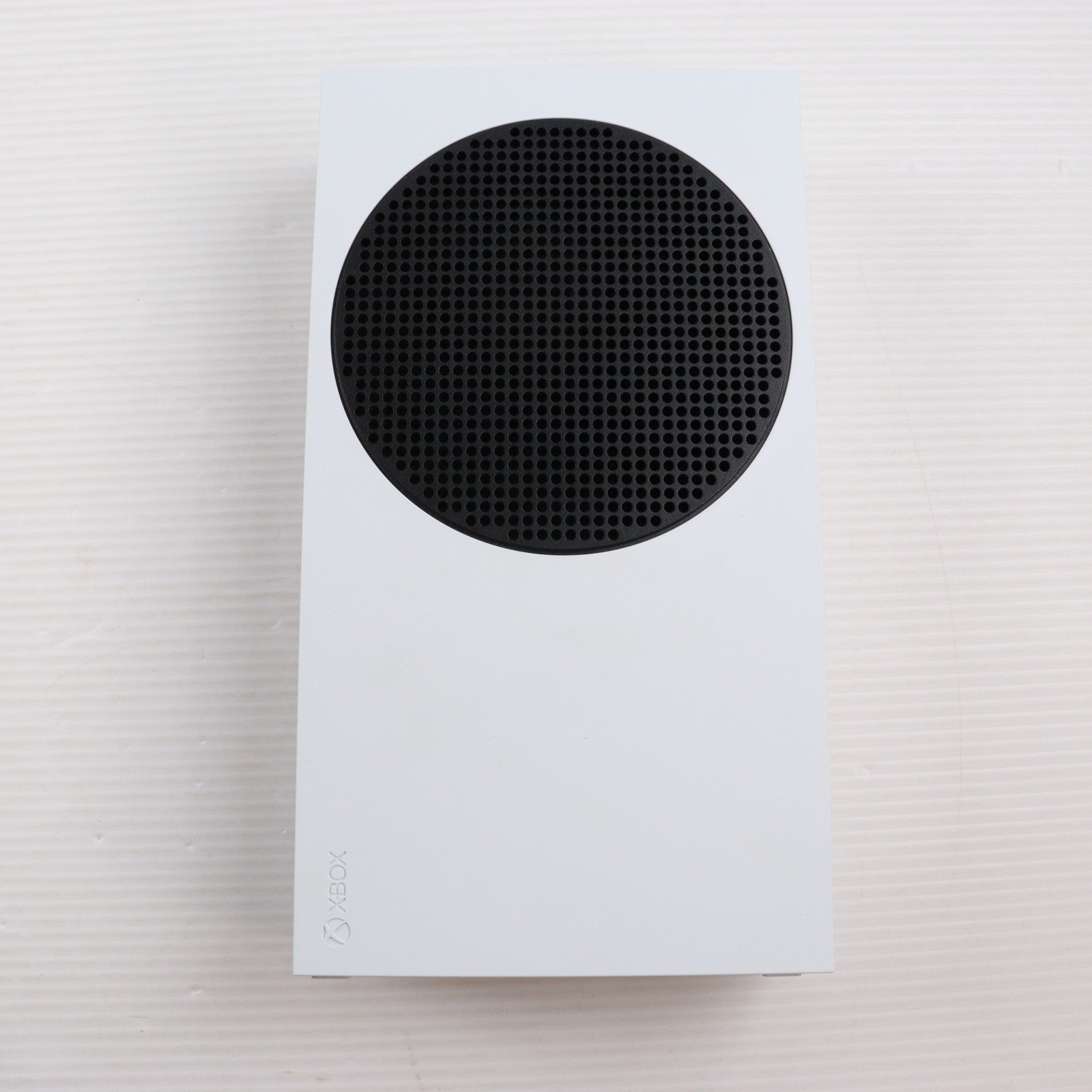 【中古即納】[XboxX/S] (本体) Xbox Series S 512GB スターターバンドル 日本マイクロソフト(RRS-00159)(20231031)