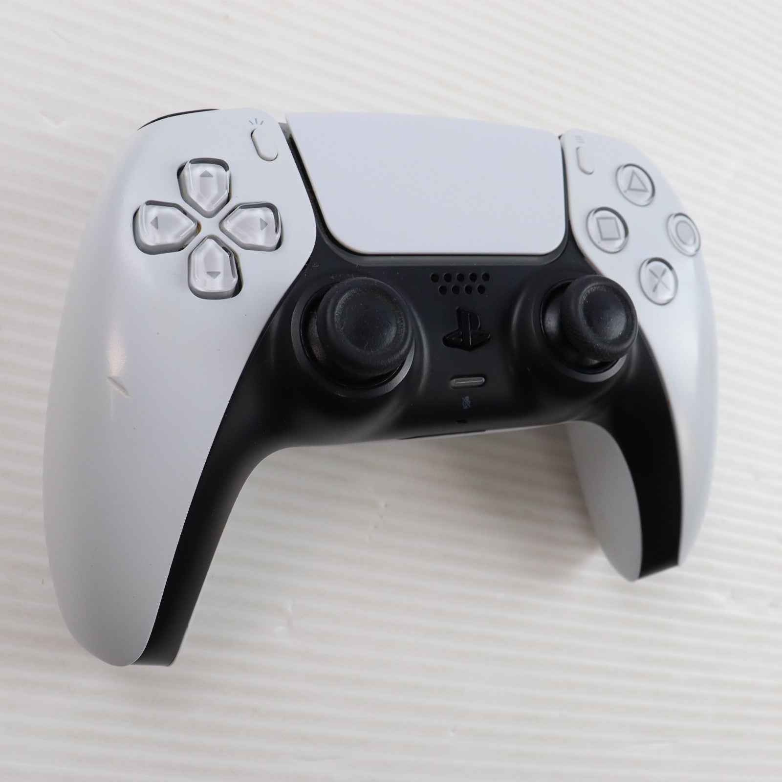 【中古即納】[PS5] (本体) PlayStation 5(プレイステーション5) SIE(CFI-1000A01)(20201112)