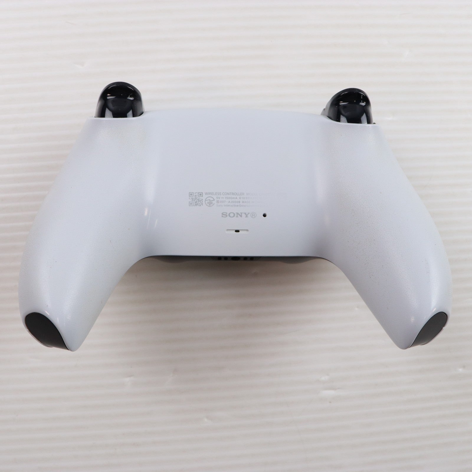 【中古即納】[PS5] (本体) PlayStation 5(プレイステーション5) SIE(CFI-1000A01)(20201112)