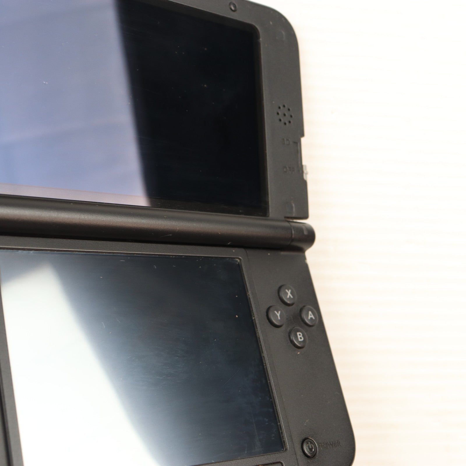 【中古即納】[3DS] (本体) ニンテンドー3DS LL レッド×ブラック 任天堂(SPR-S-RKAA)(20120728)