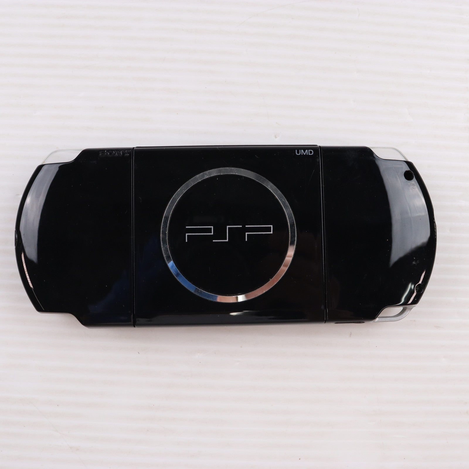 【中古即納】[PSP] (本体) PlayStation Portable(プレイステーション・ポータブル) ピアノ・ブラック SCE(PSP-3000PB)(20081016)