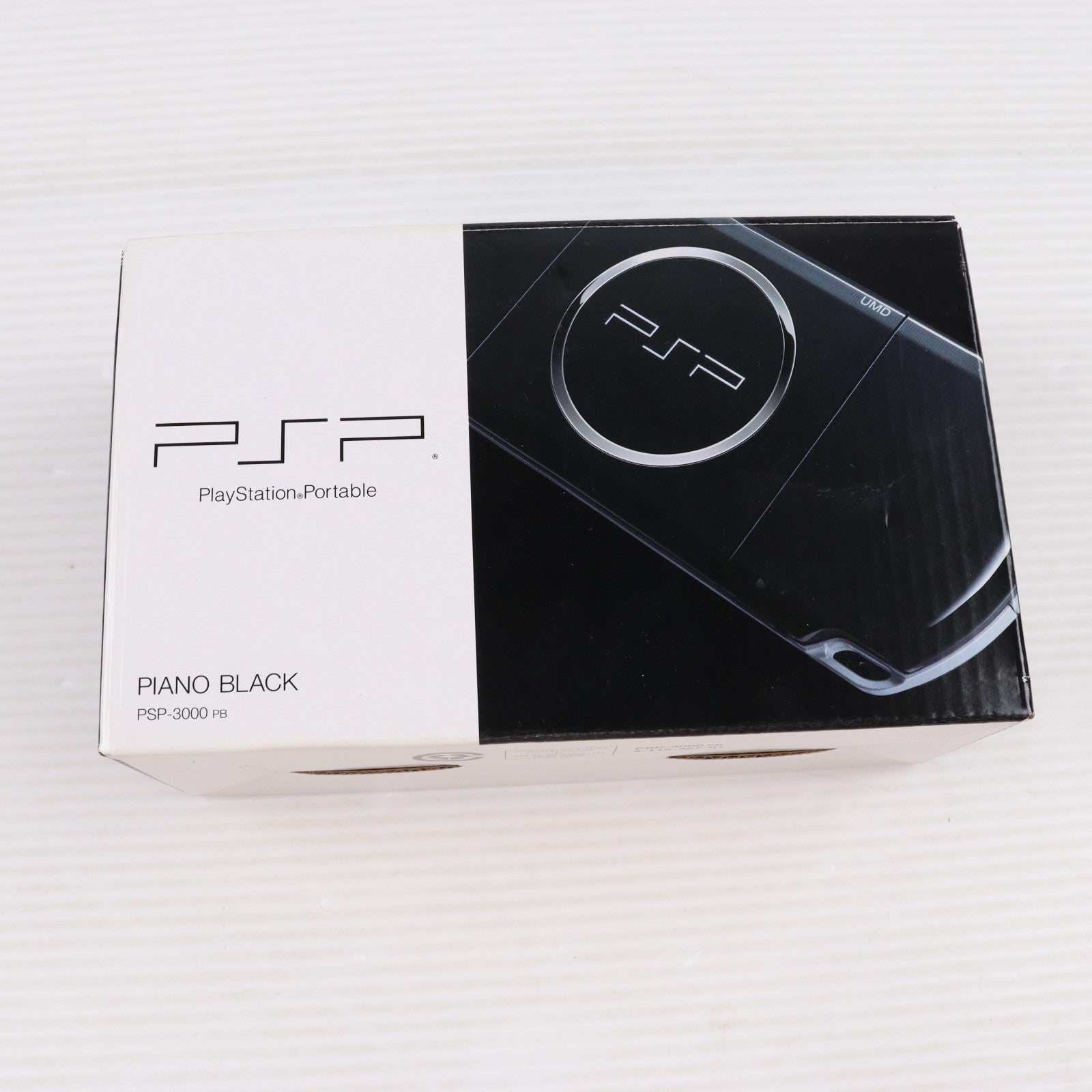 【中古即納】[PSP] (本体) PlayStation Portable(プレイステーション・ポータブル) ピアノ・ブラック SCE(PSP-3000PB)(20081016)