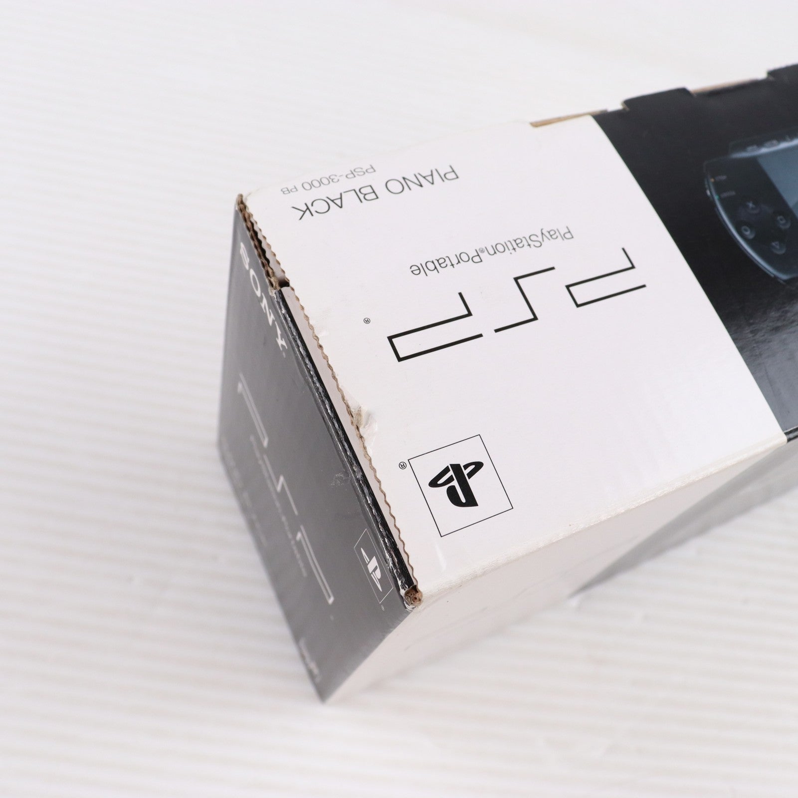 【中古即納】[PSP] (本体) PlayStation Portable(プレイステーション・ポータブル) ピアノ・ブラック SCE(PSP-3000PB)(20081016)