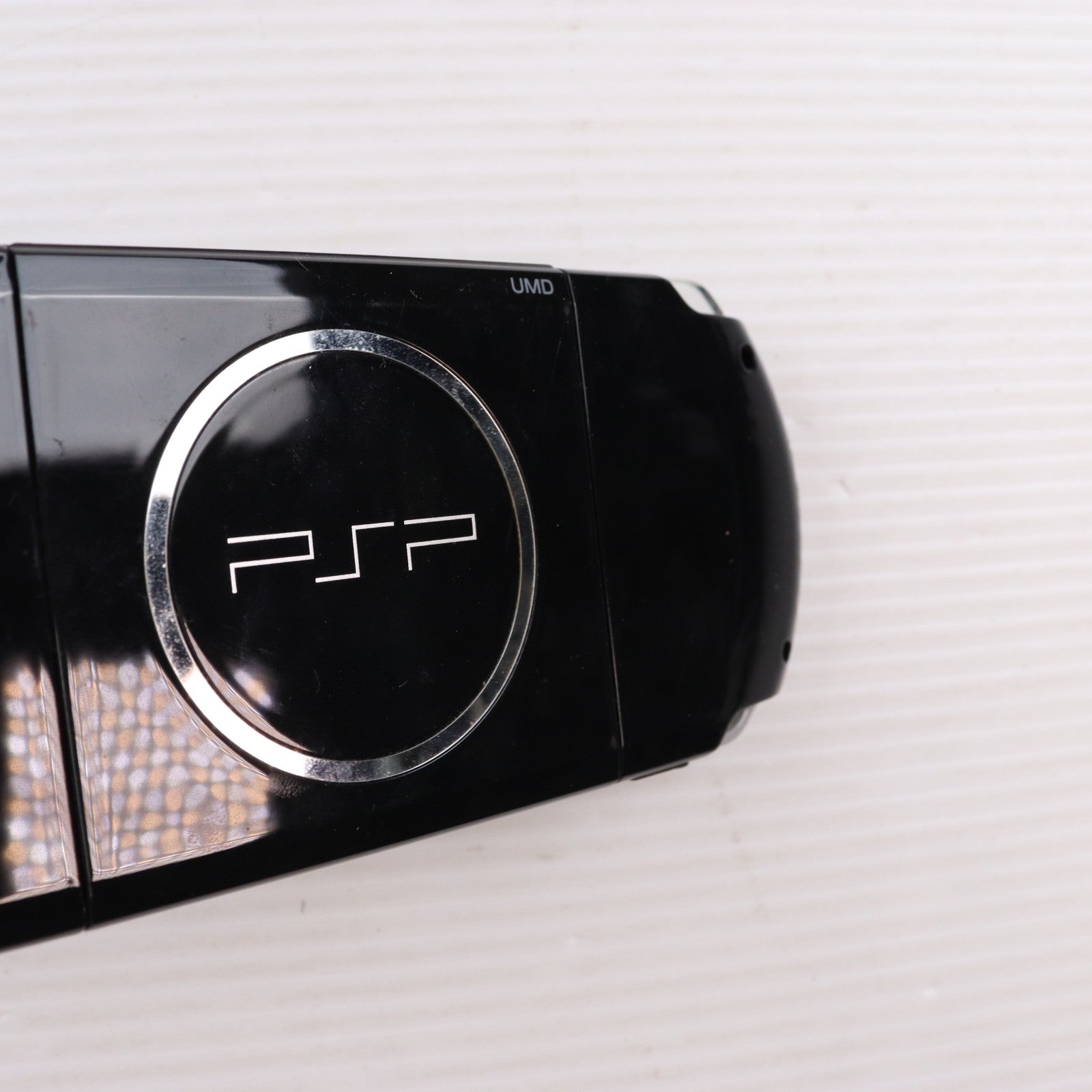 【中古即納】[PSP] (本体) PlayStation Portable(プレイステーション・ポータブル) ピアノ・ブラック SCE(PSP-3000PB)(20081016)