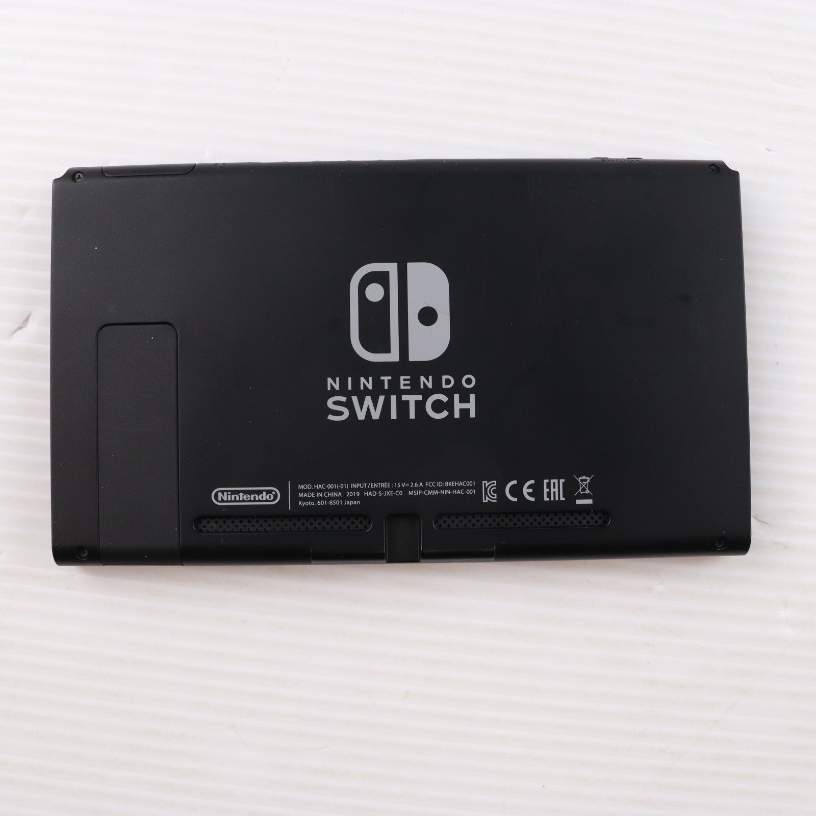 【中古即納】[Switch] (本体) Nintendo Switch(ニンテンドースイッチ) Joy-Con(L) ネオンブルー/R ネオンレッド 任天堂(HAD-S-KABAH)(20190830)