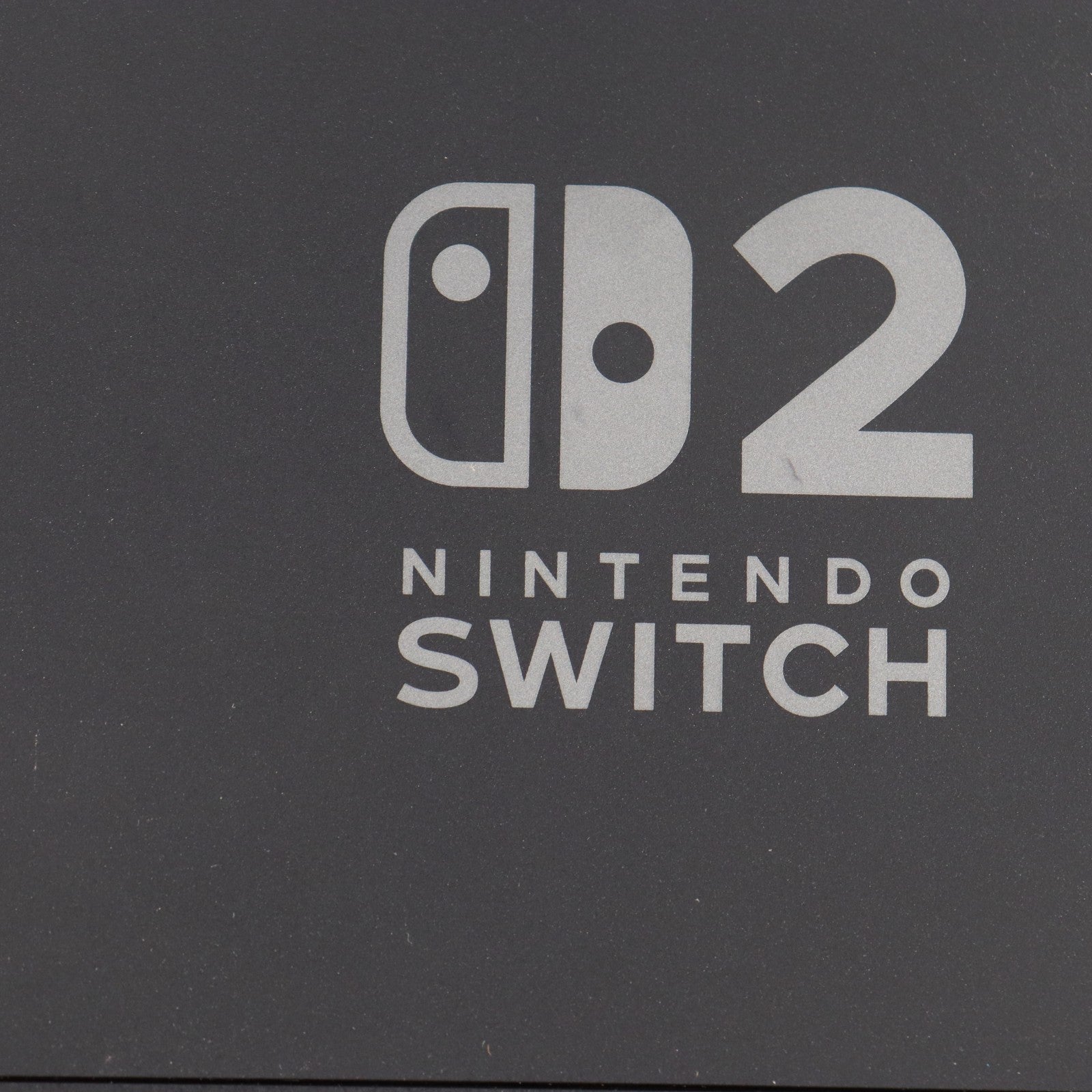 【中古即納】[Switch2] (本体)(ソフト無し) Nintendo Switch 2(ニンテンドースイッチ2)(日本語・国内専用) マリオカート ワールド セット 任天堂(BEE-S-KB6PA)(20250605)