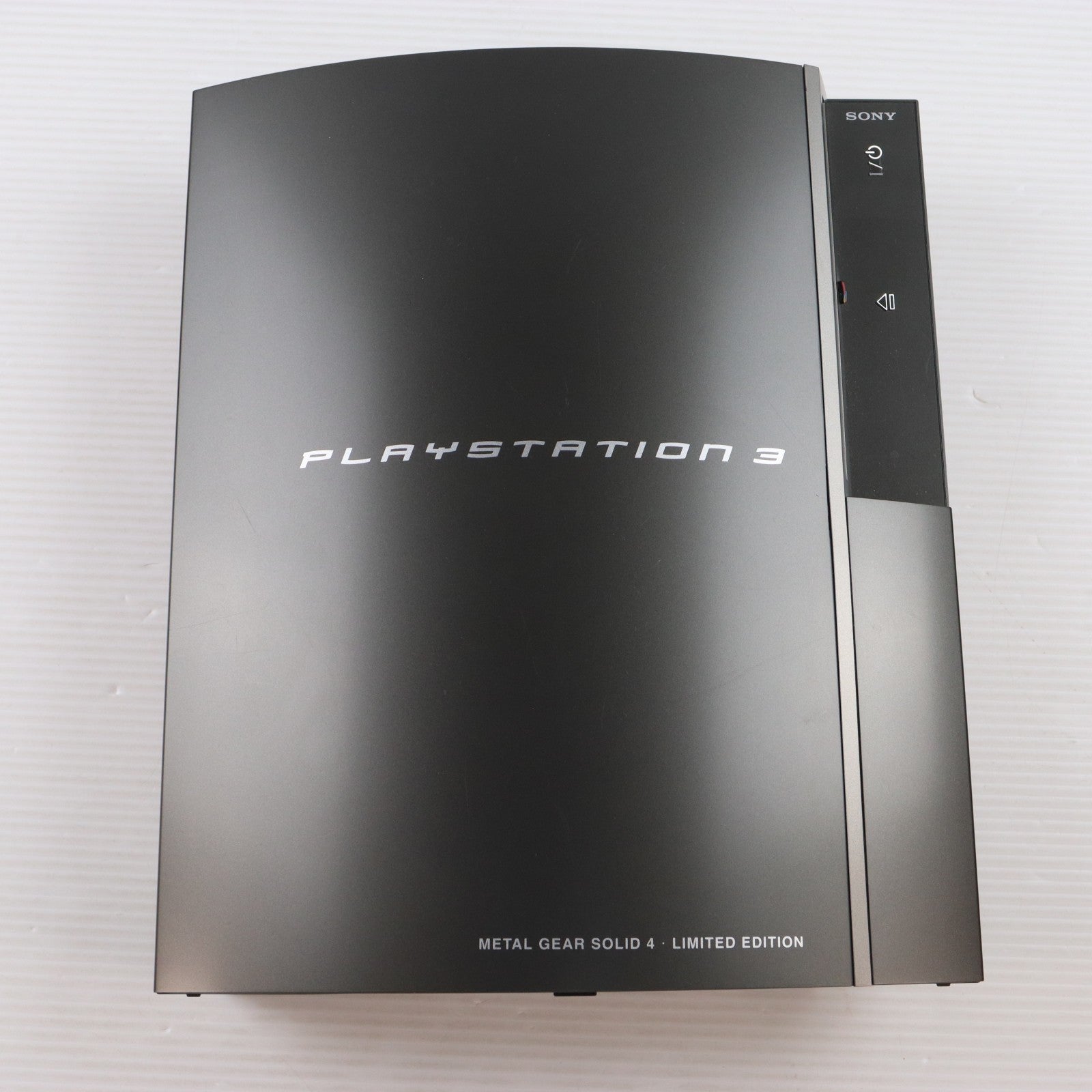 【中古即納】[PS3] (本体) METAL GEAR SOLID 4 GUNS OF THE PATRIOTS(メタルギアソリッド4 ガンズ・オブ・ザ・パトリオット) プレミアムパック コナミデジタルエンタテインメント(VT008-J1)(20080612)