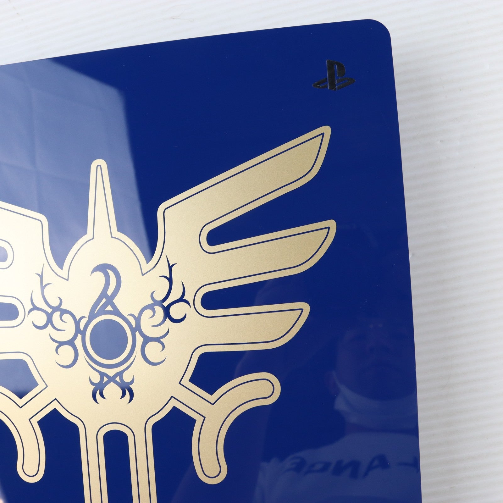 【中古即納】[PS4] (本体) PlayStation 4(プレイステーション4) ドラゴンクエスト ロト エディション HDD1TB SIE(CUHJ-10015)(20170729)