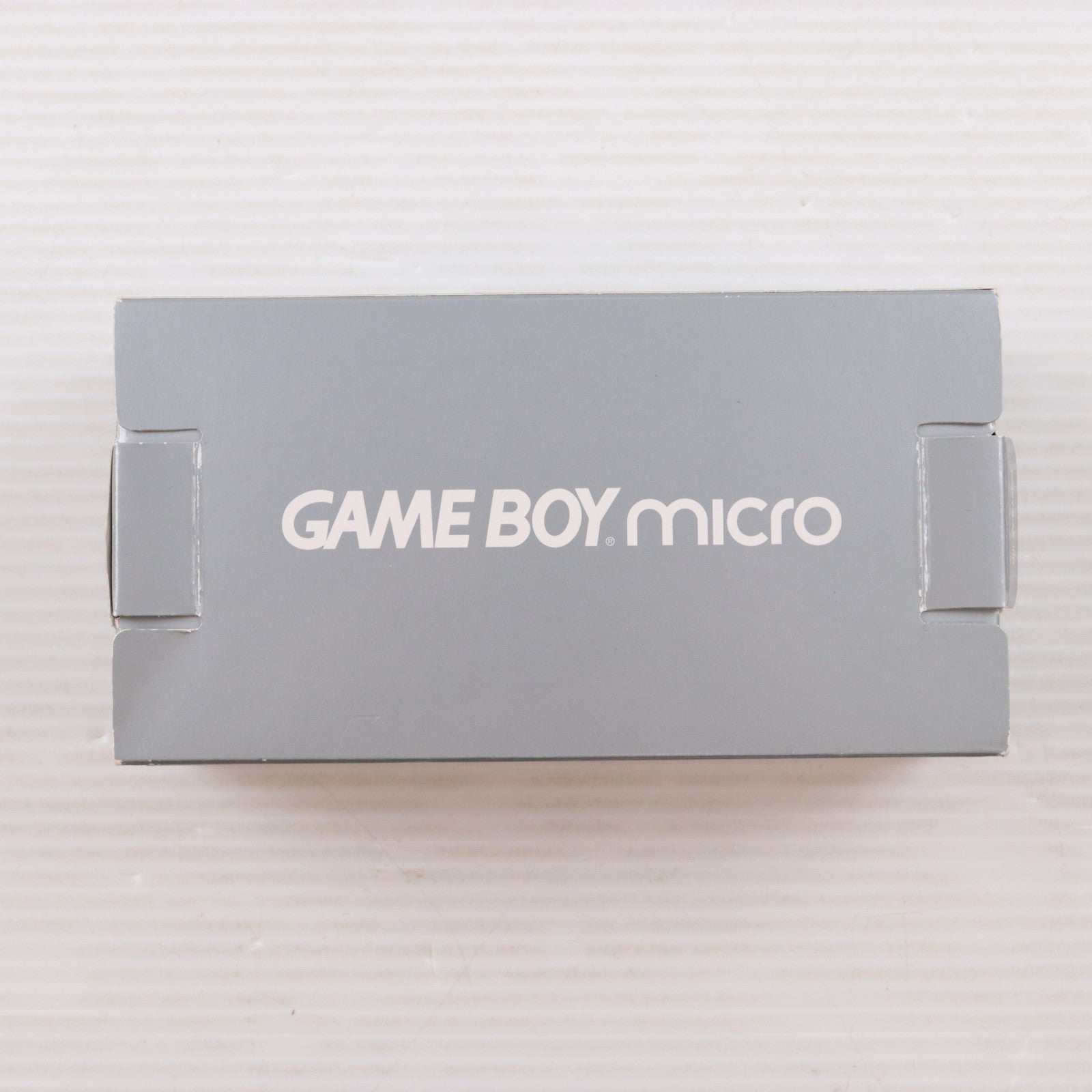 【中古即納】[GBA] (本体) GAMEBOY micro(ゲームボーイミクロ) シルバー 任天堂(OXY-S-AA)(20050913)