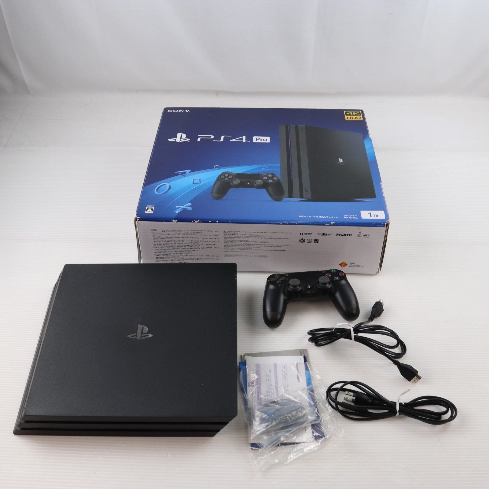【中古即納】[PS4] (本体) PlayStation 4 Pro(プレイステーション4 プロ) ジェット・ブラック 1TB SIE(CUH-7200BB01)(20180927)