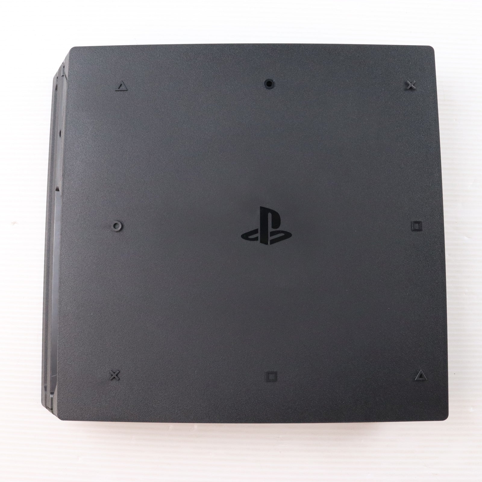 【中古即納】[PS4] (本体) PlayStation 4 Pro(プレイステーション4 プロ) ジェット・ブラック 1TB SIE(CUH-7200BB01)(20180927)