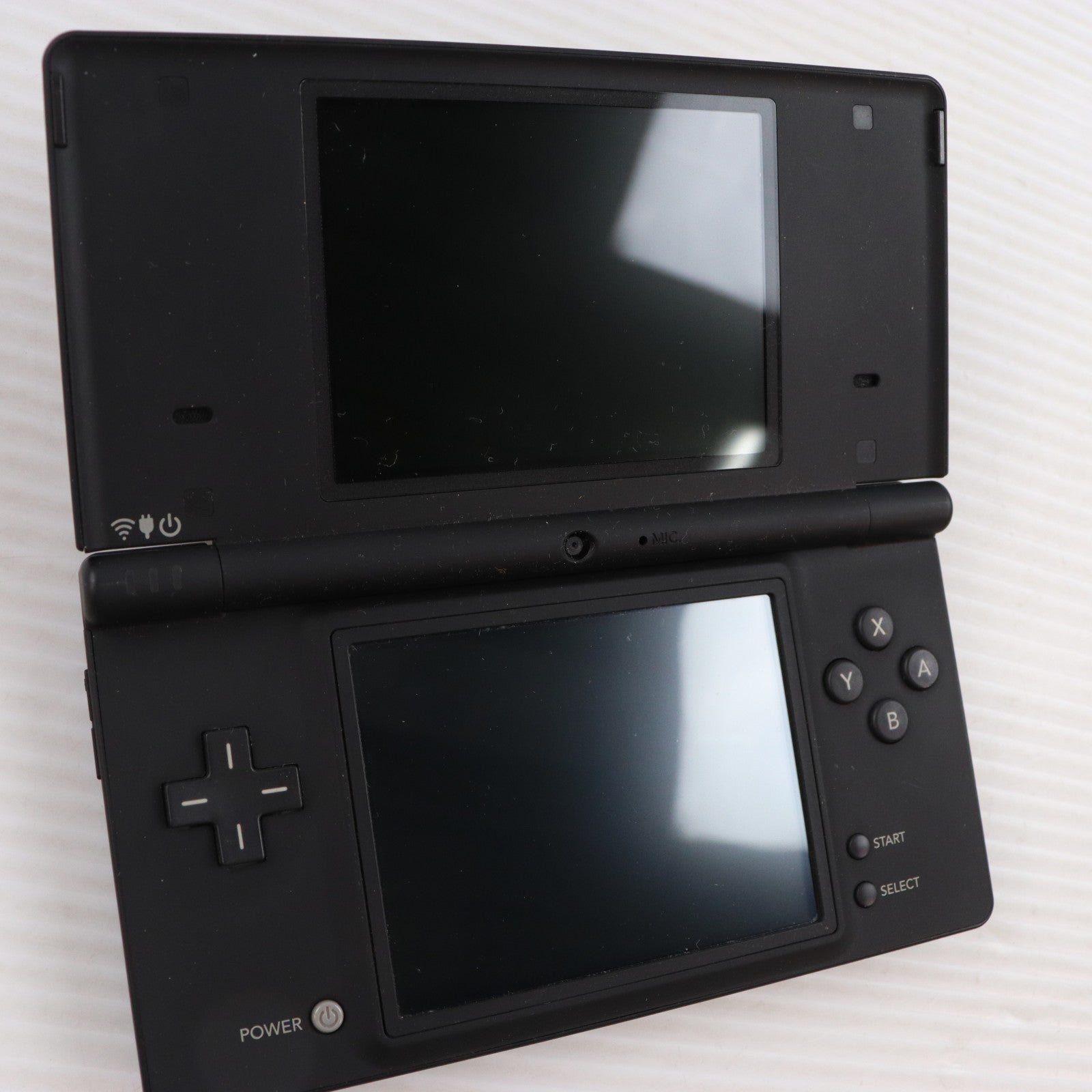 【中古即納】[NDS] (本体) キングダム ハーツ 358/2 Days KINGDOM HEARTS EDITION ニンテンドーDsi Black(モノグラムデザイン)同梱版 スクウェア・エニックス(TWL-S-KHKBKG)(20090530)