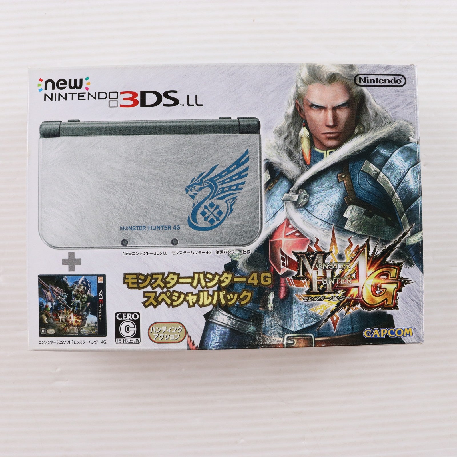 【中古即納】[3DS] (本体) Newニンテンドー3DS LL モンスターハンター4G スペシャルパック 任天堂(RED-S-VBCA)(20141011)