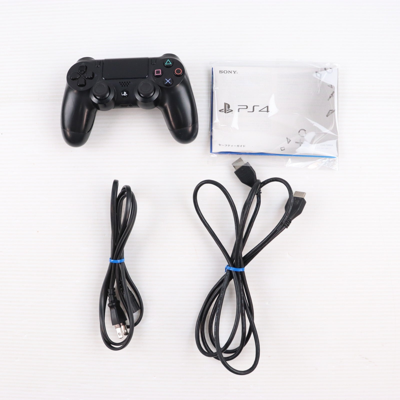 【中古即納】[PS4] (本体) PlayStation 4(プレイステーション4) ジェット・ブラック HDD500GB SCE(CUH-1200AB01)(20150625)