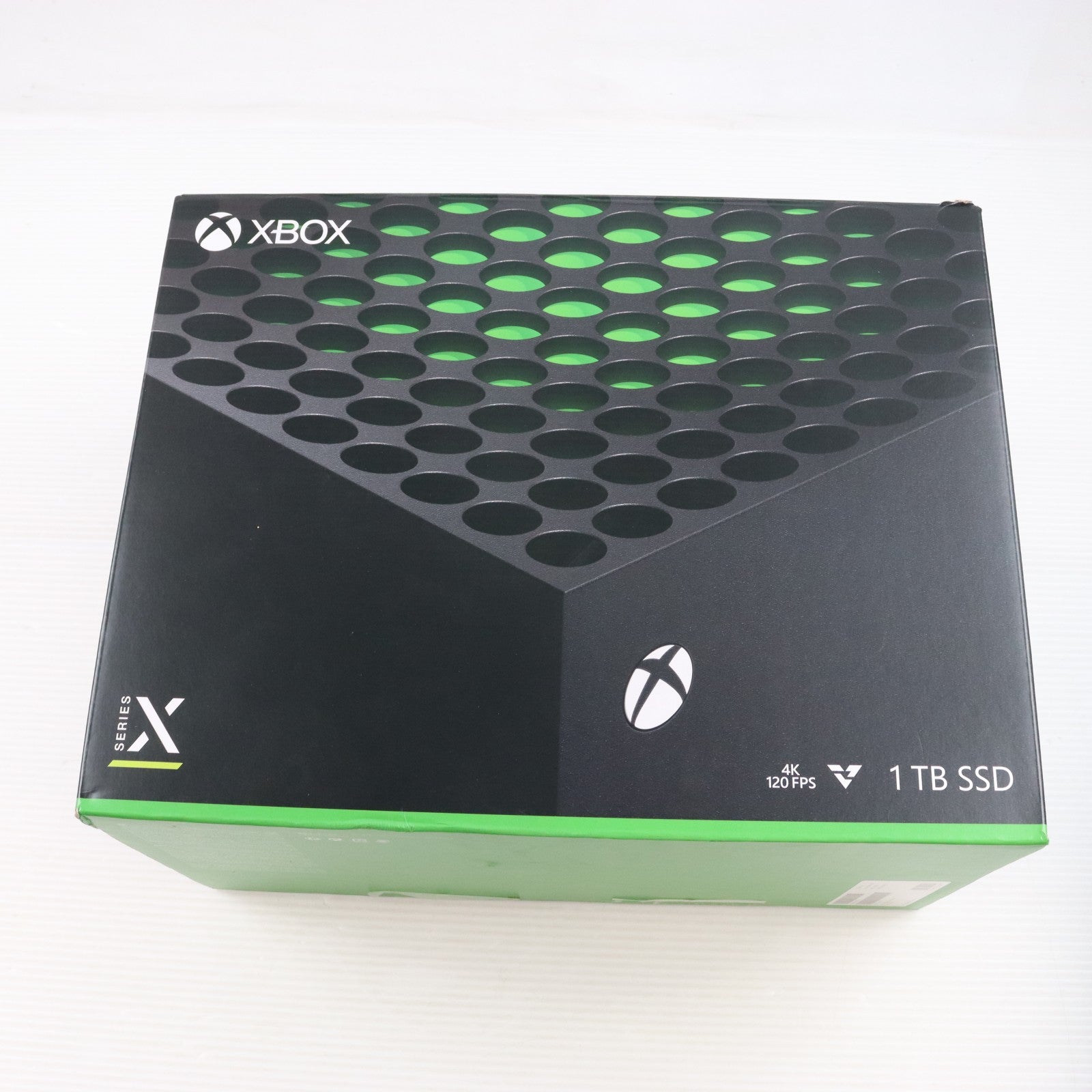 【中古即納】[XboxX/S] (本体) Xbox Series X 1TB 日本マイクロソフト(RRT-00015)(20201110)