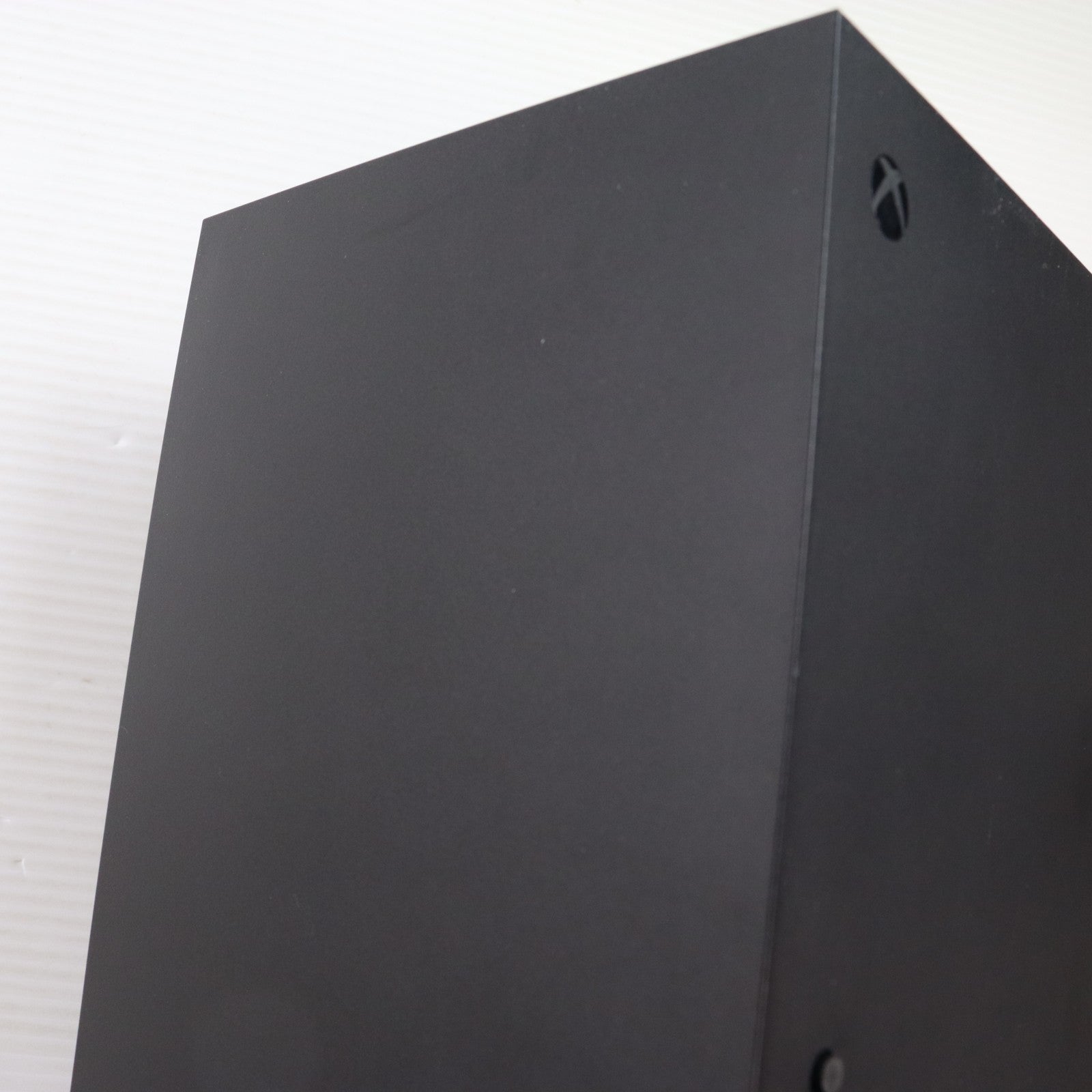 【中古即納】[XboxX/S] (本体) Xbox Series X 1TB 日本マイクロソフト(RRT-00015)(20201110)