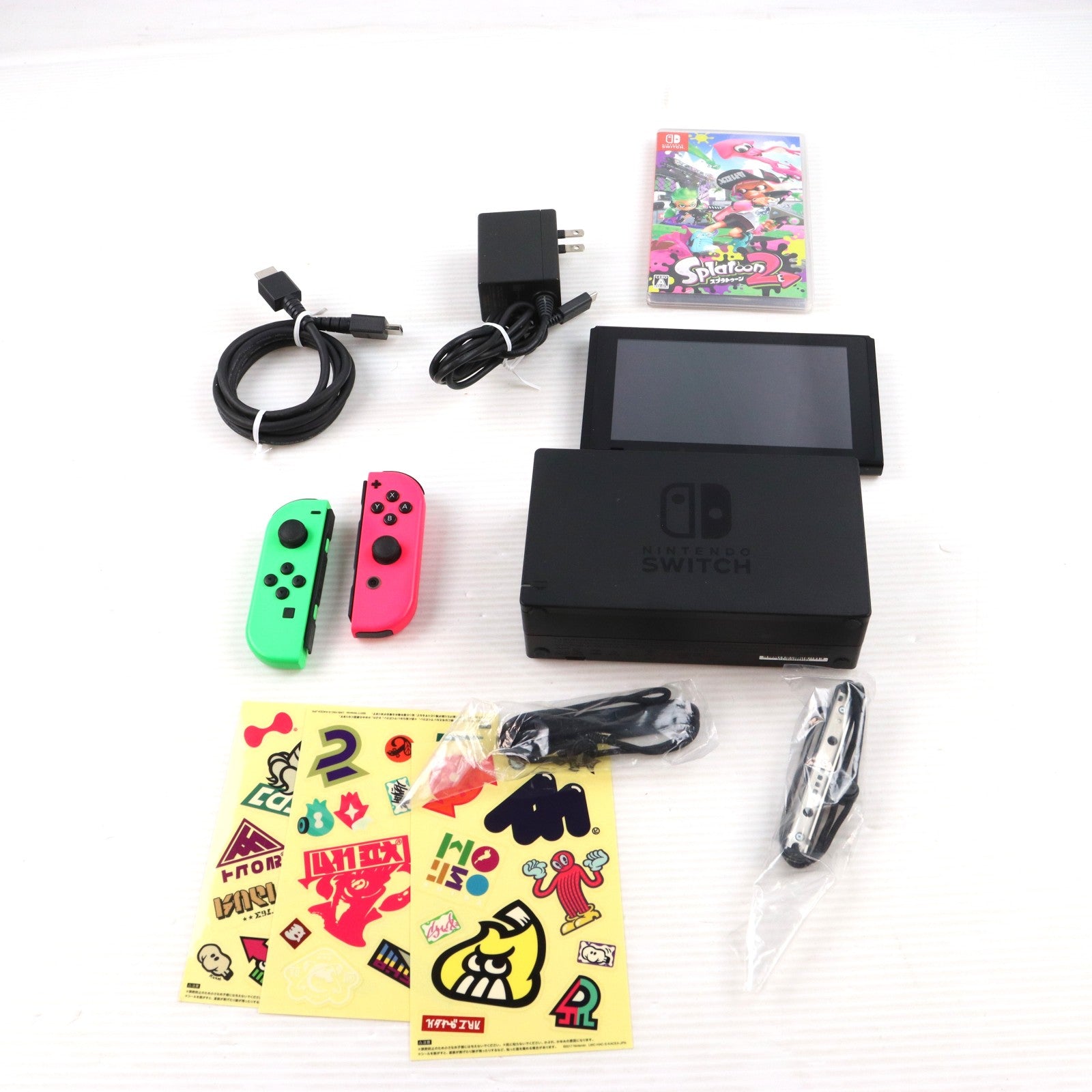 【中古即納】[Switch] (本体) Nintendo Switch(ニンテンドースイッチ) スプラトゥーン2セット 任天堂(HAC-S-KACEK)(20180713)