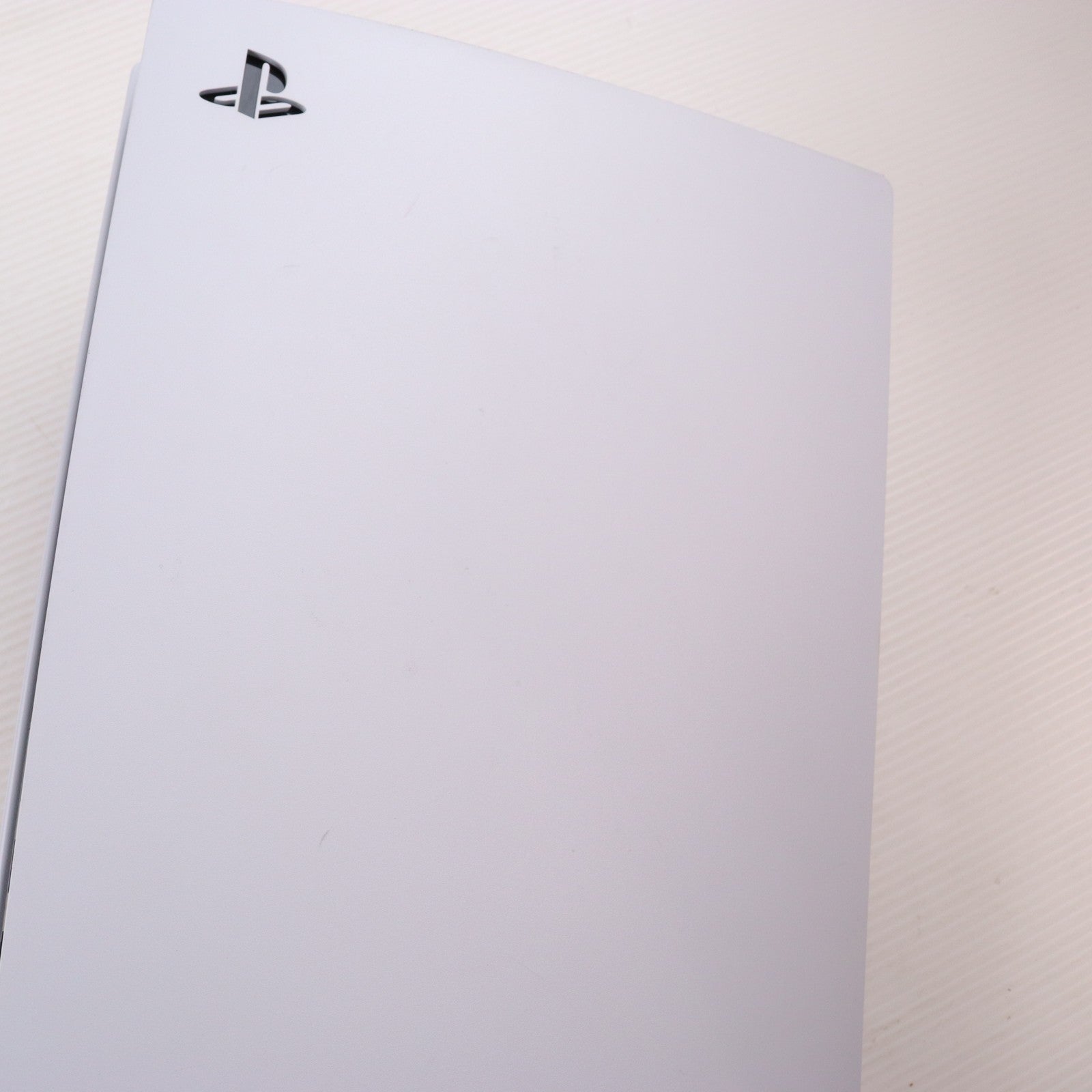 【中古即納】[PS5] (本体) PlayStation 5(プレイステーション5) SIE(CFI-1000A01)(20201112)