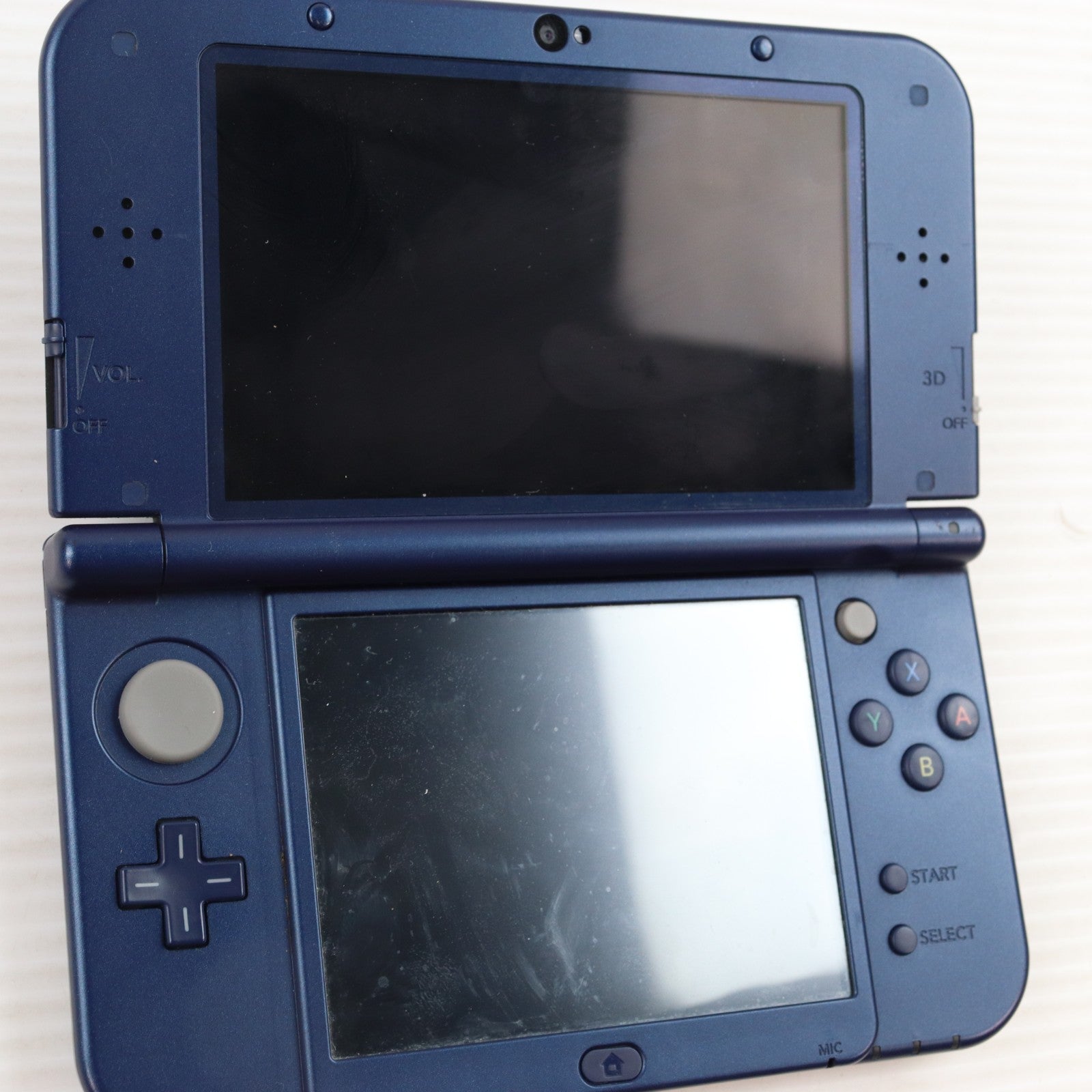 【中古即納】[3DS] (本体) Newニンテンドー3DS LL メタリックブルー 任天堂(RED-S-BAAA)(20141011)